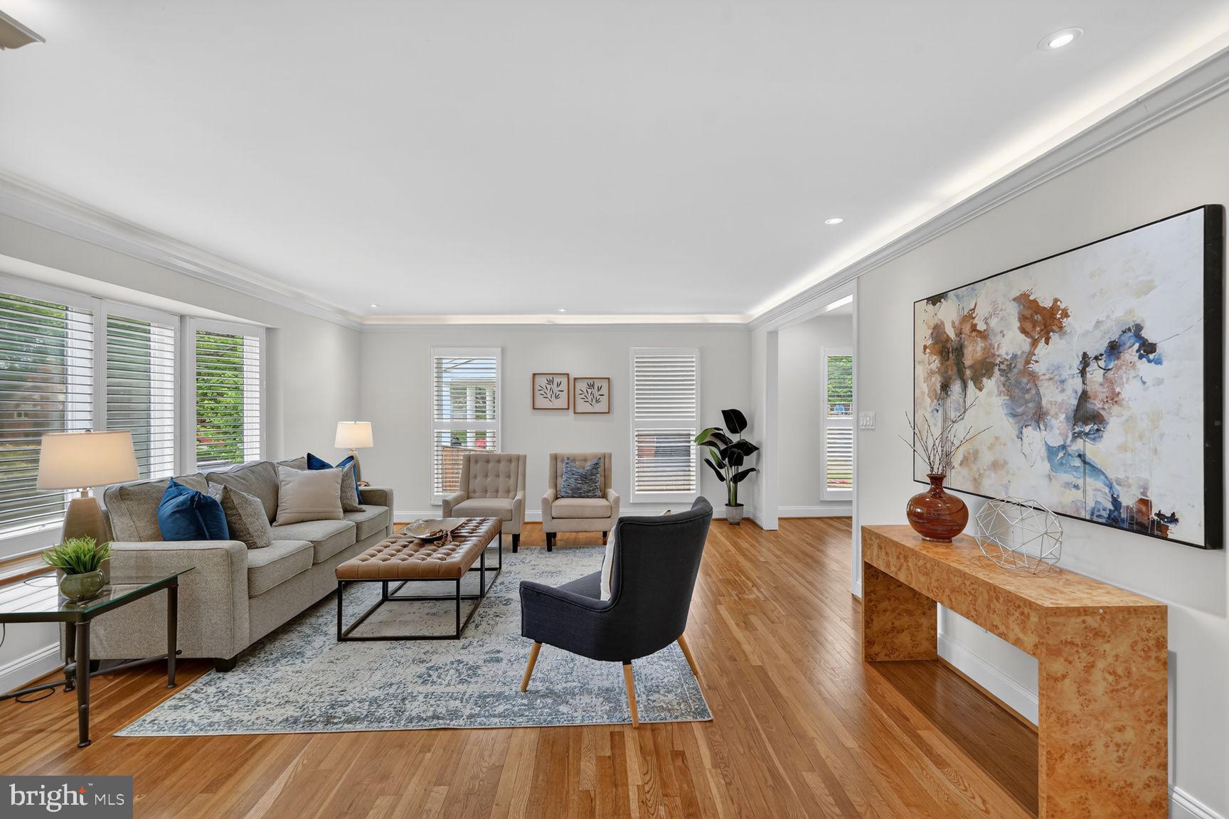 CHEVY CHASE - Residential