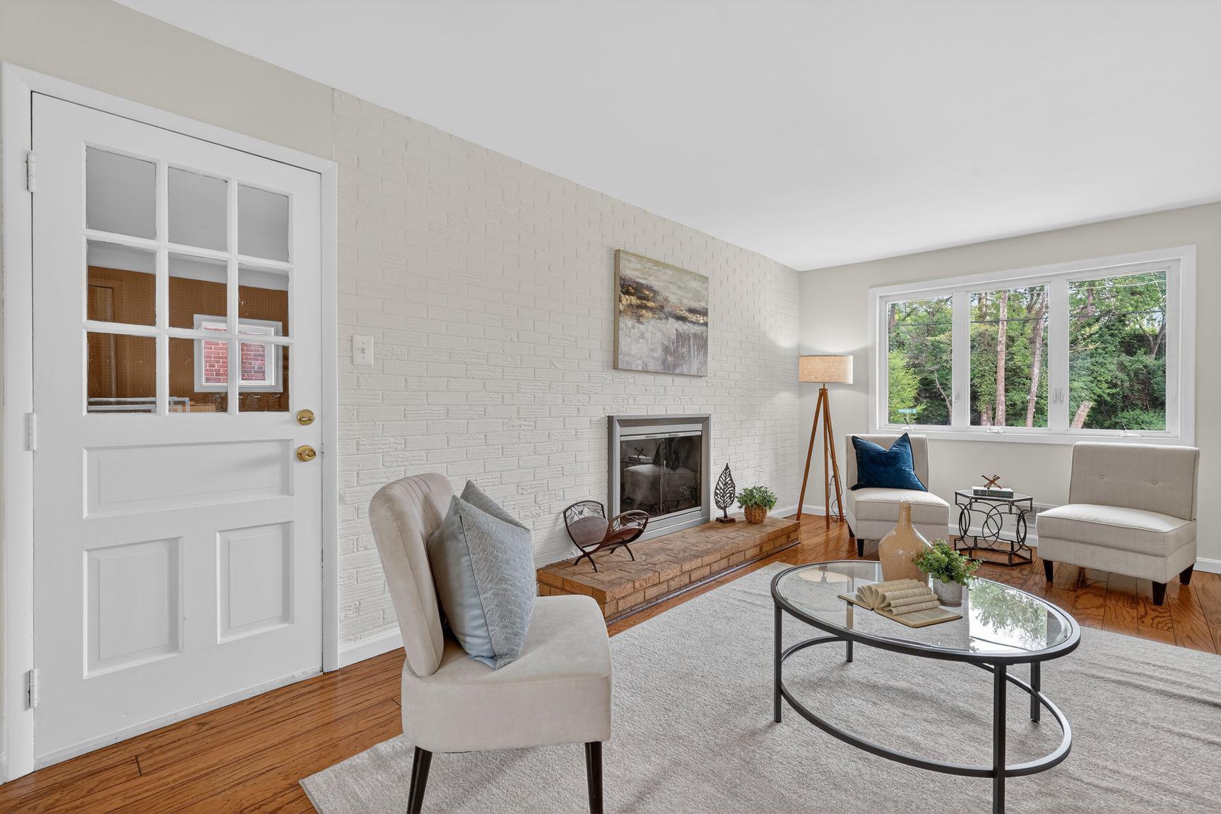 CHEVY CHASE - Residential