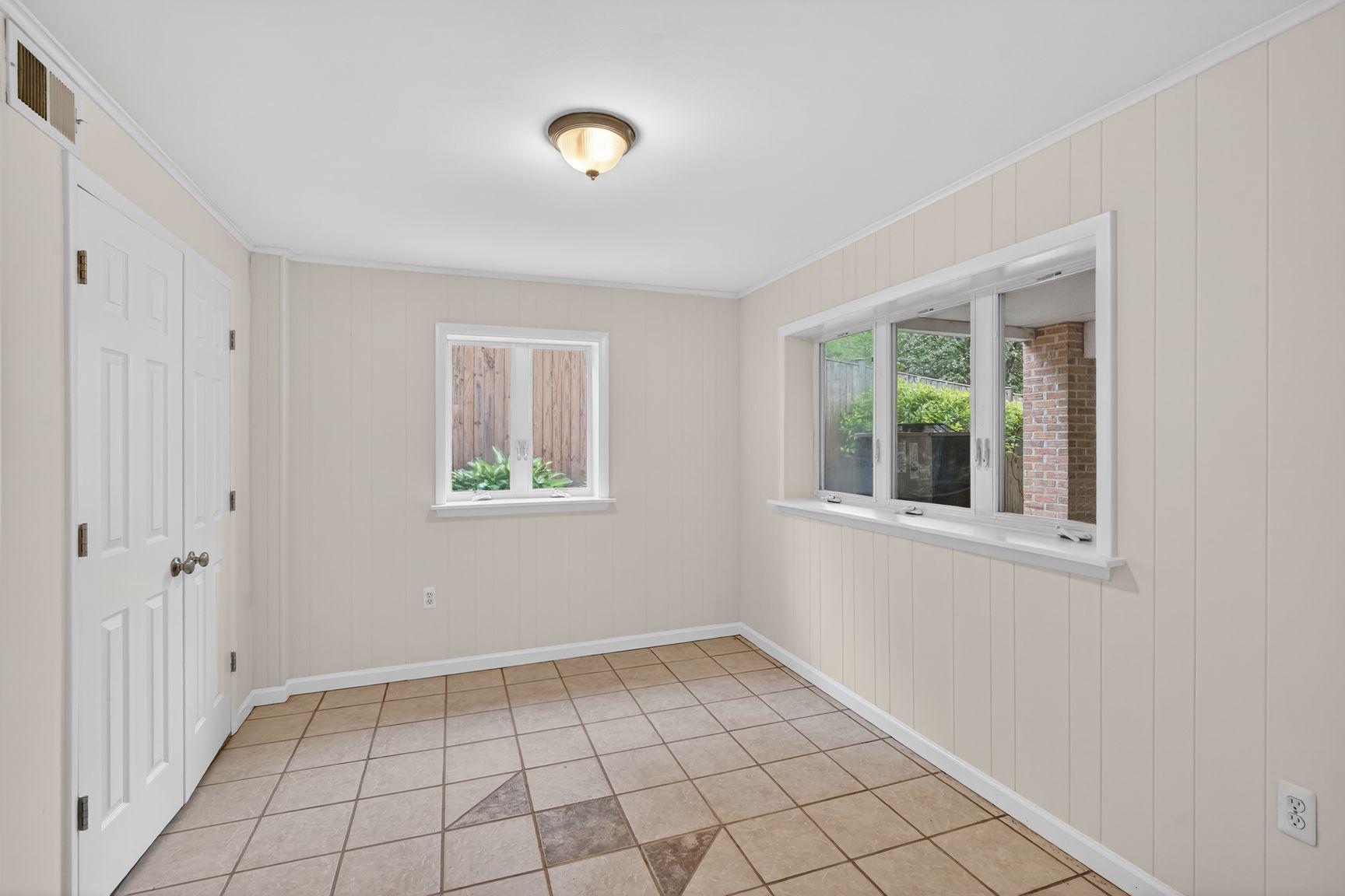 CHEVY CHASE - Residential