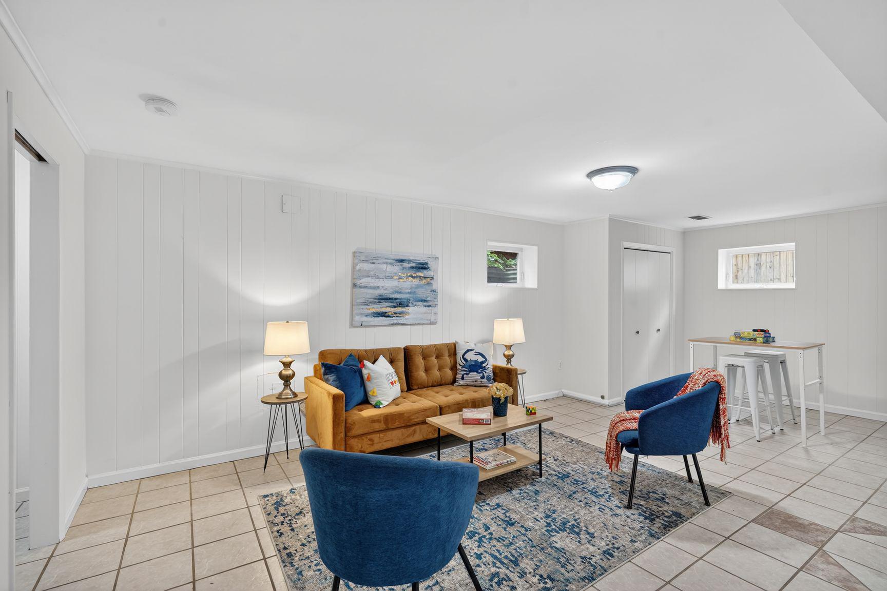 CHEVY CHASE - Residential