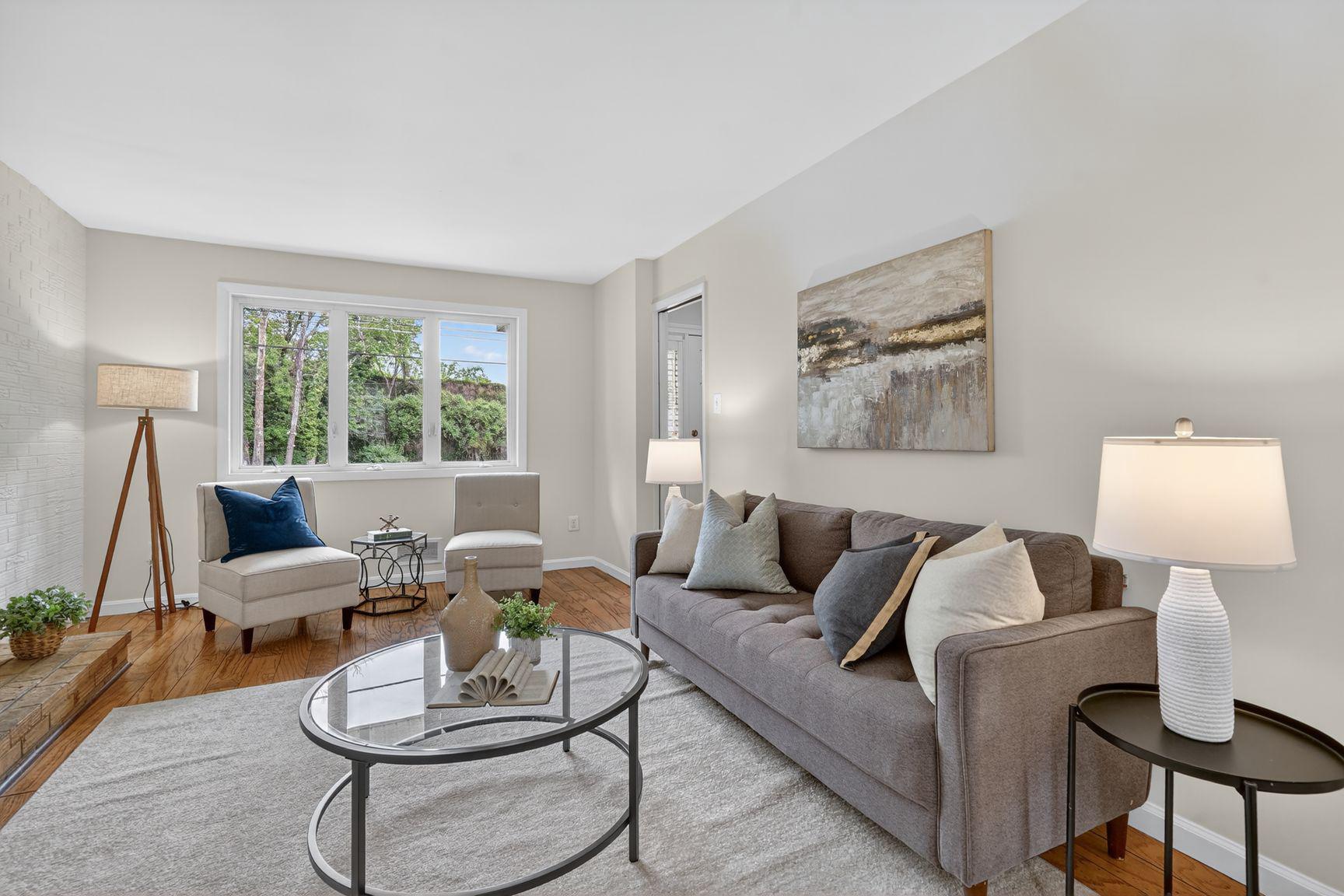 CHEVY CHASE - Residential