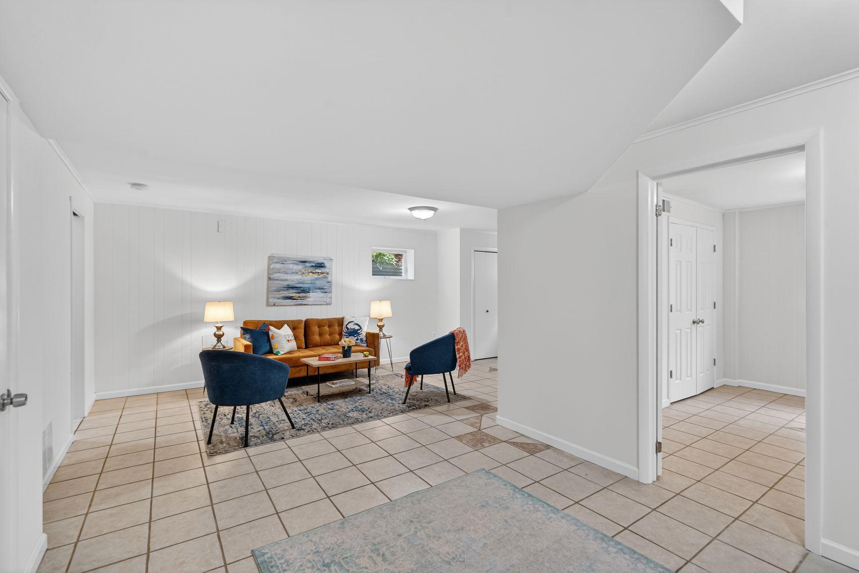 CHEVY CHASE - Residential