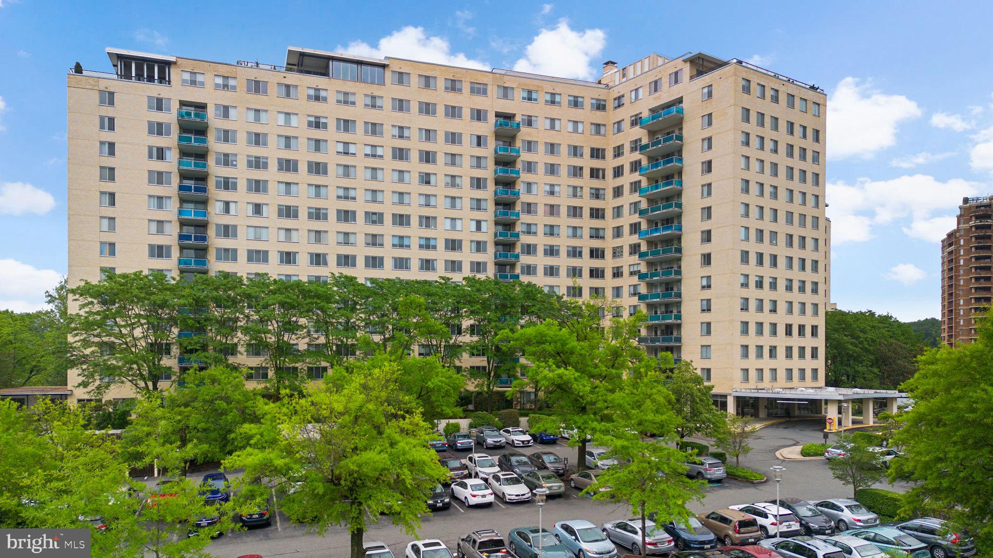 10401 GROSVENOR PLACE 413