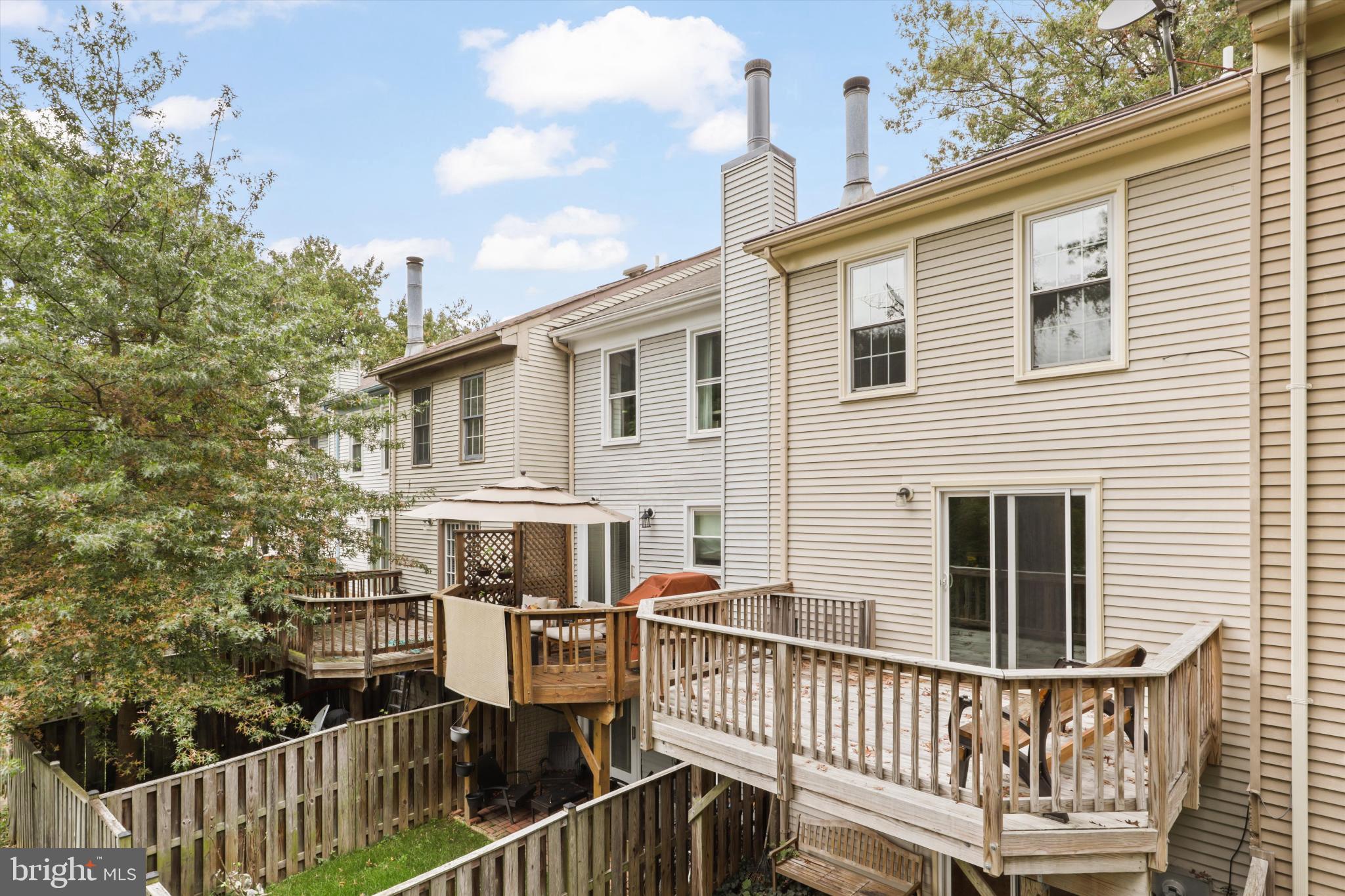 SPRINGFIELD OAKS - Residential Lease