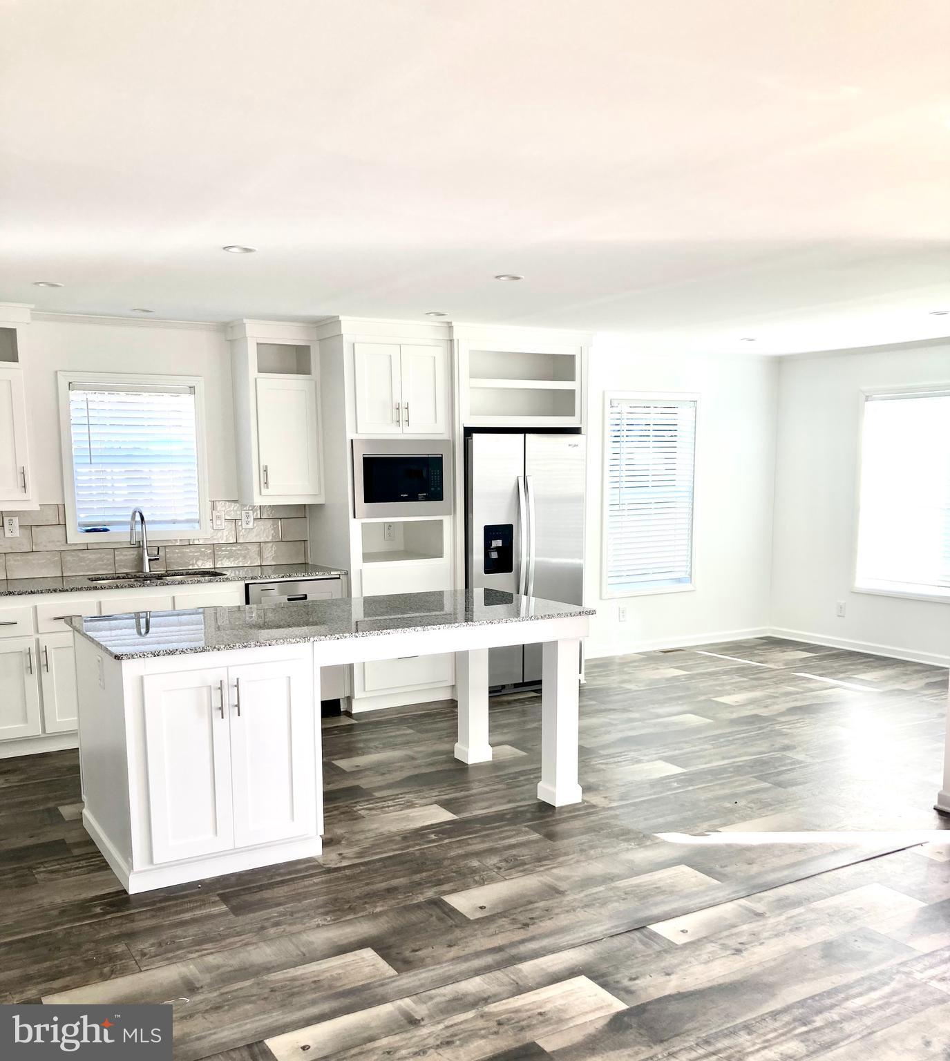 37277 MISSISSIPPI DRIVE