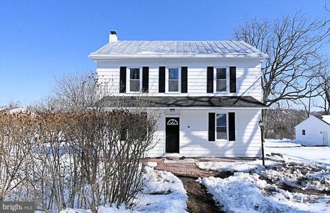 Photo of 1398 Chestnut Grove Road, POTTSTOWN, PA 19464 (MLS # PAMC2167784)