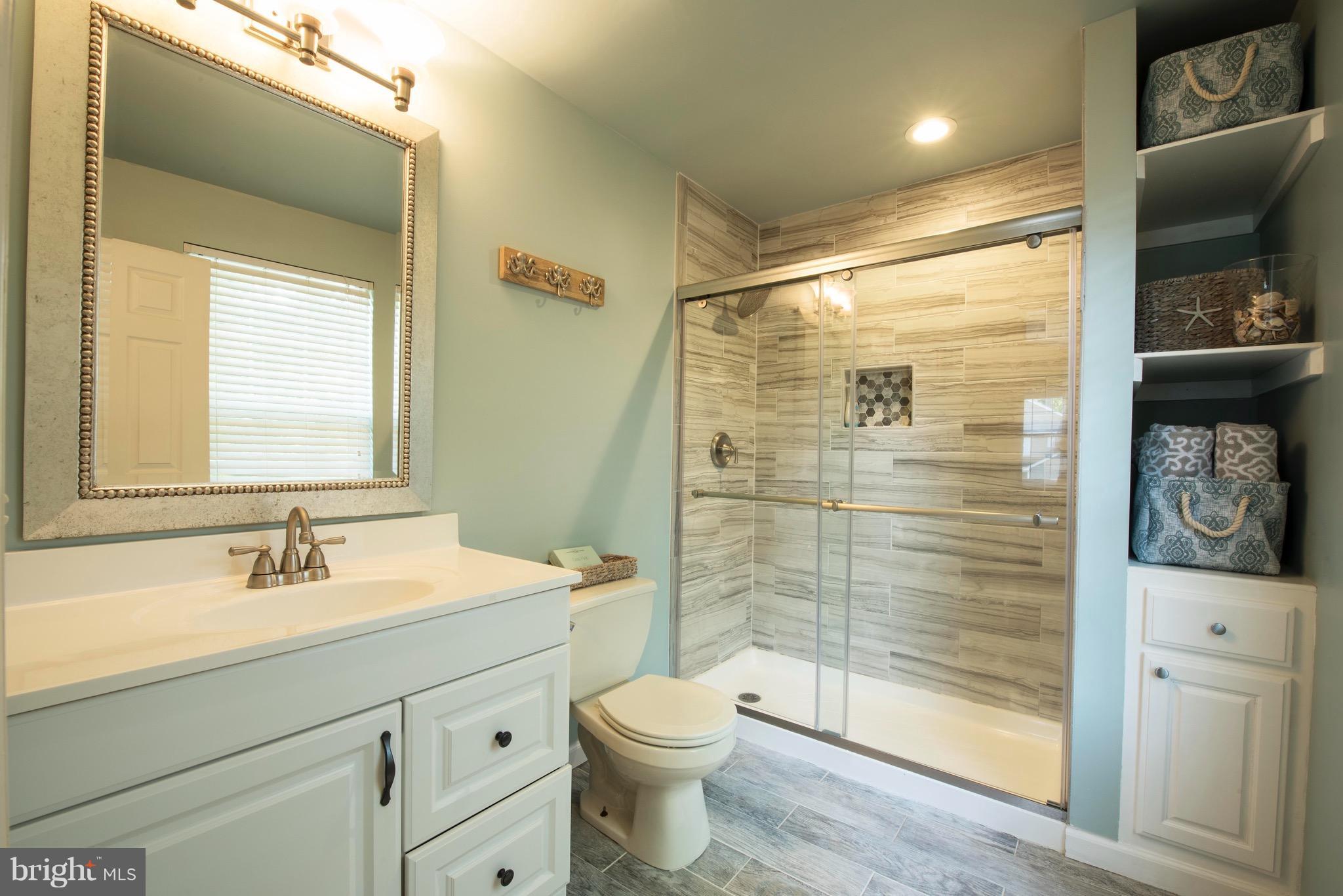 NORTH SELBY - Residential