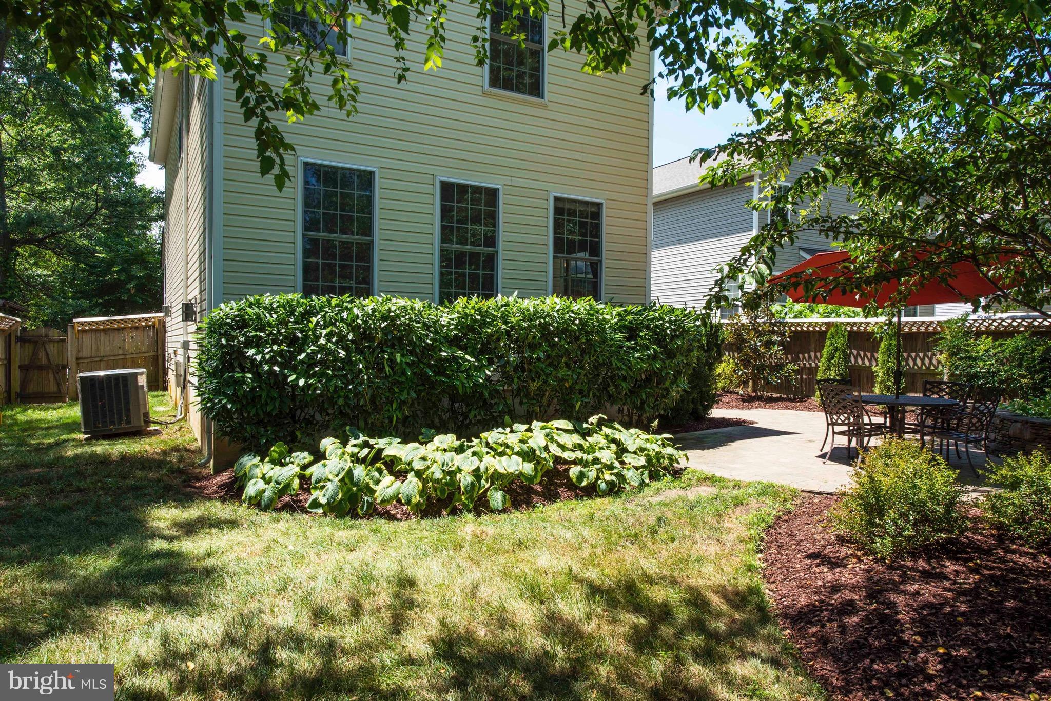 NORTH SELBY - Residential