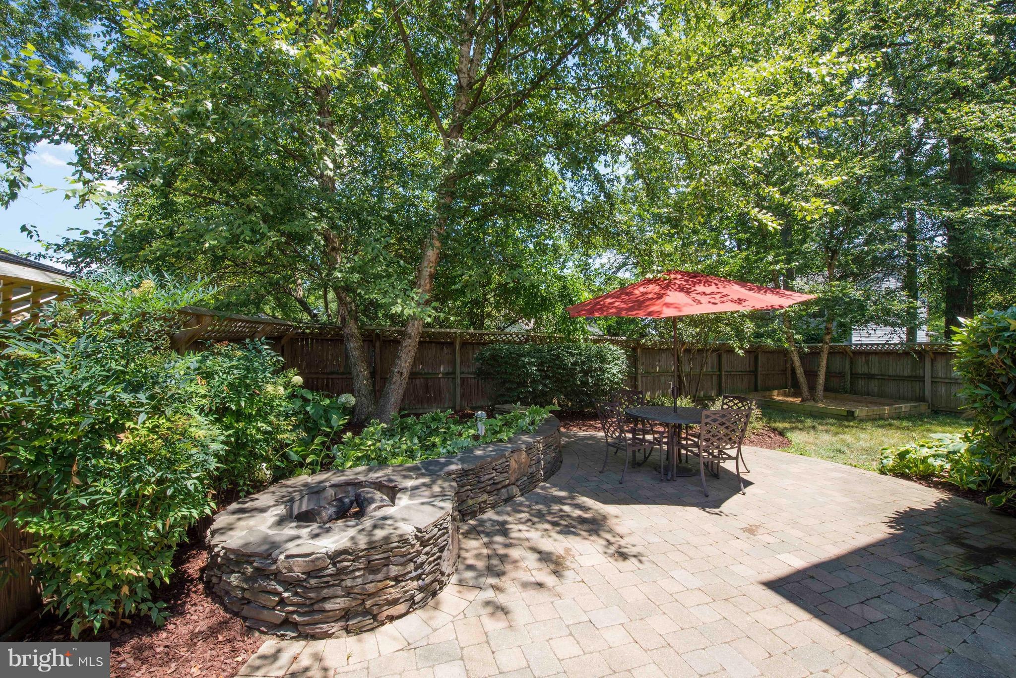 NORTH SELBY - Residential