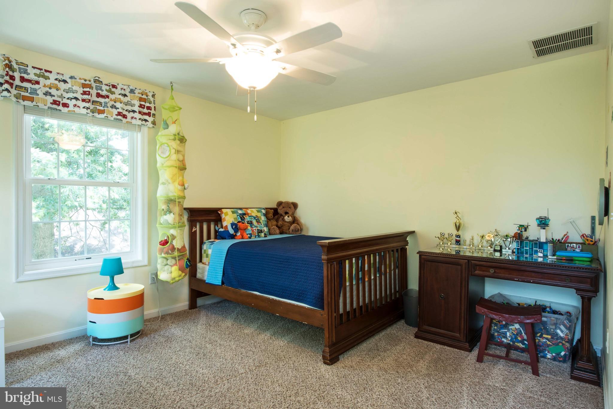 NORTH SELBY - Residential