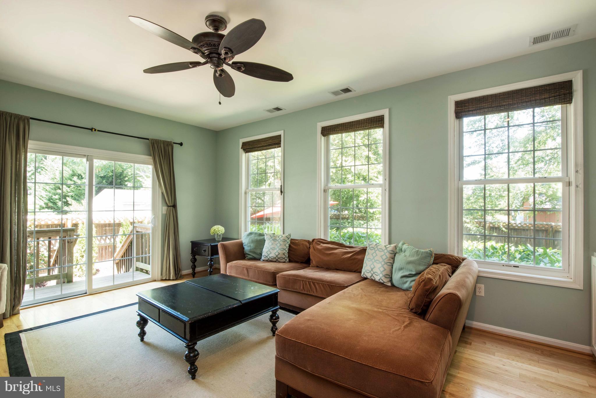 NORTH SELBY - Residential