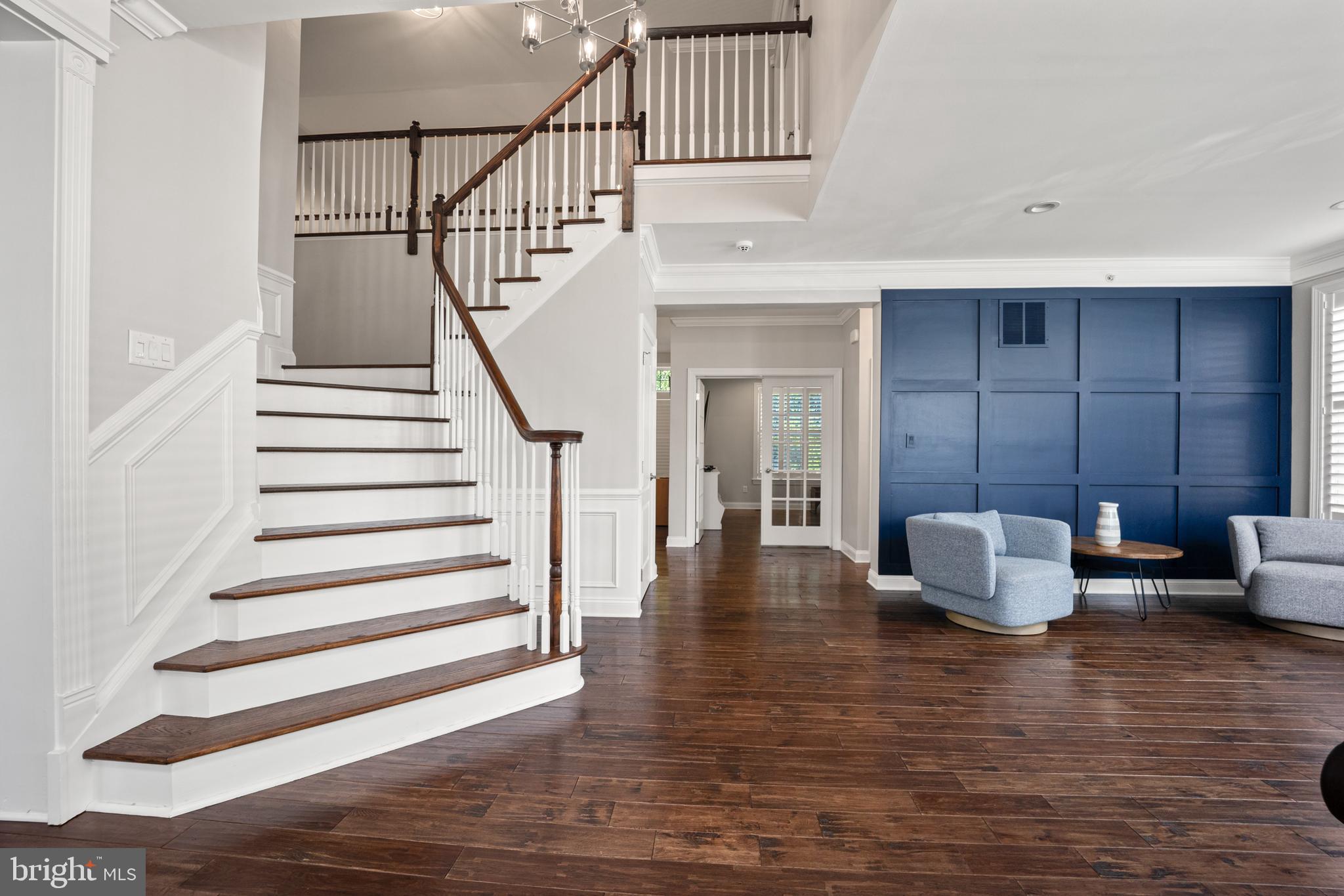 WINDSOR SQUARE - Residential