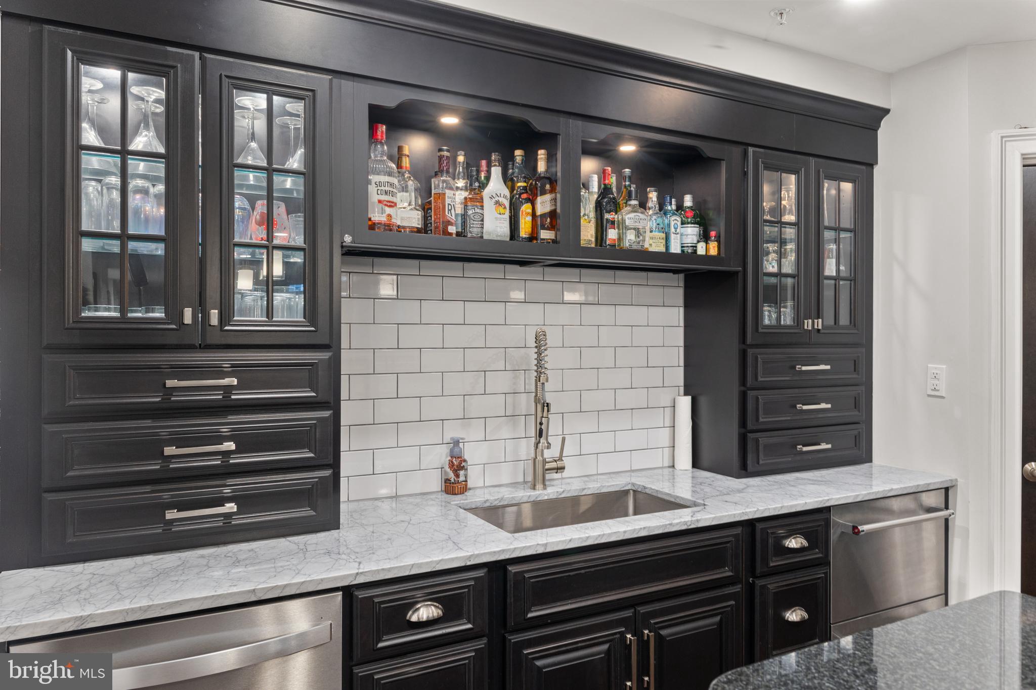 WINDSOR SQUARE - Residential