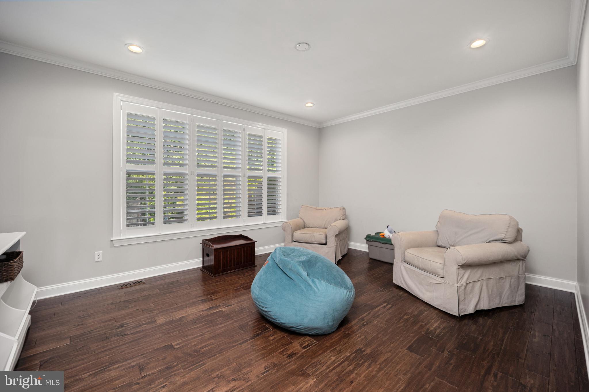 WINDSOR SQUARE - Residential