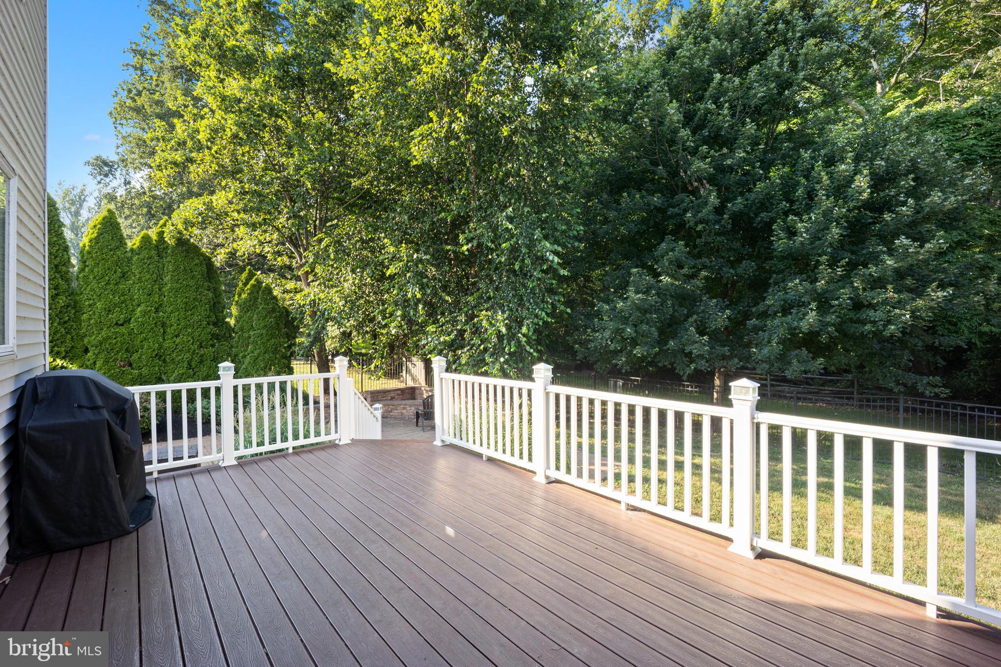 WINDSOR SQUARE - Residential