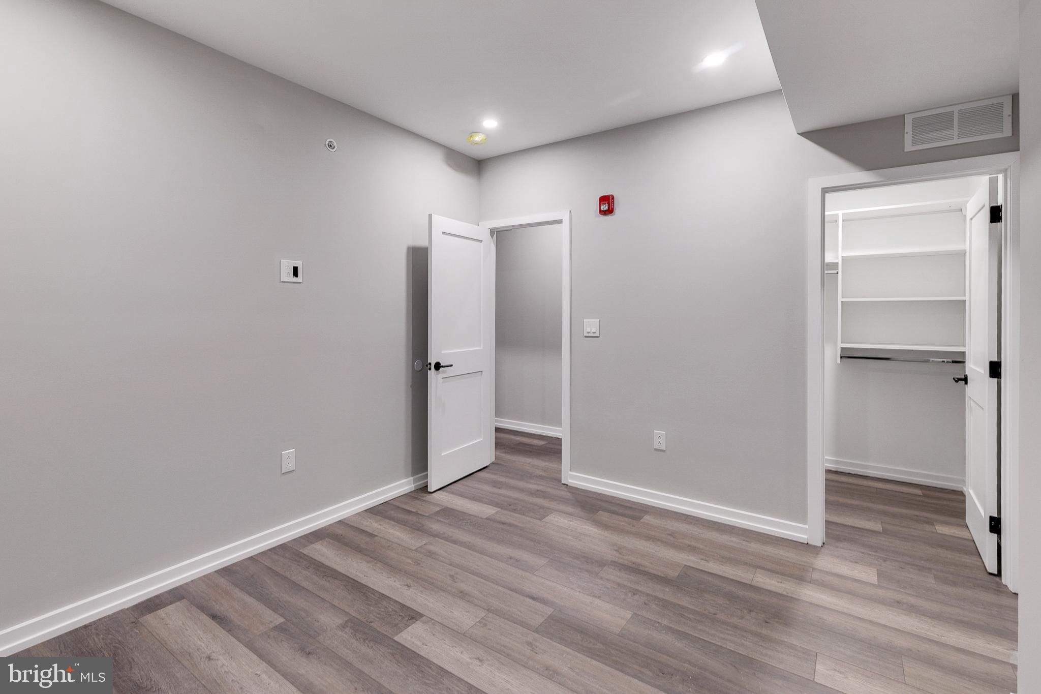 GRADUATE HOSPITAL - Residential Lease