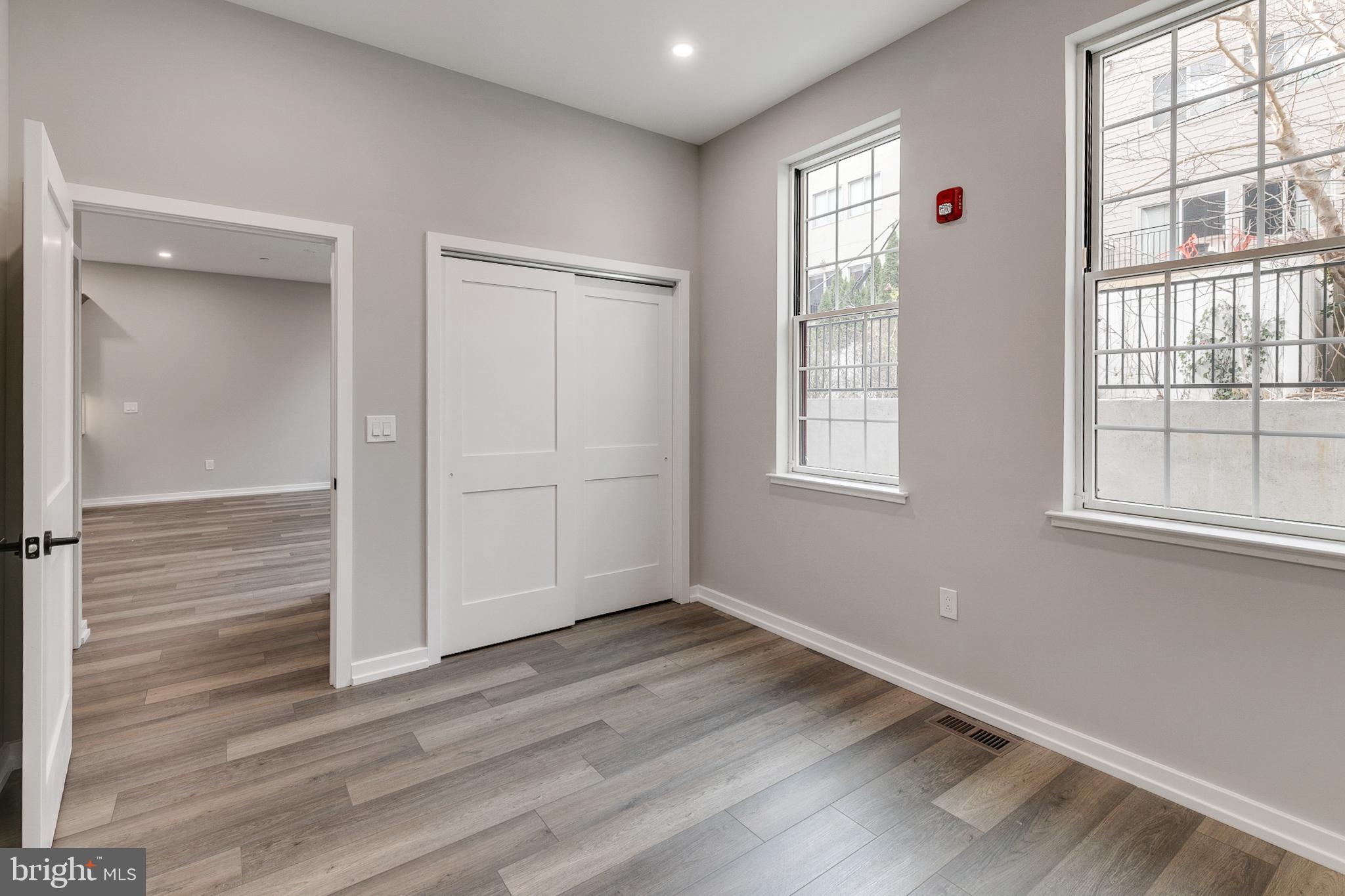 GRADUATE HOSPITAL - Residential Lease