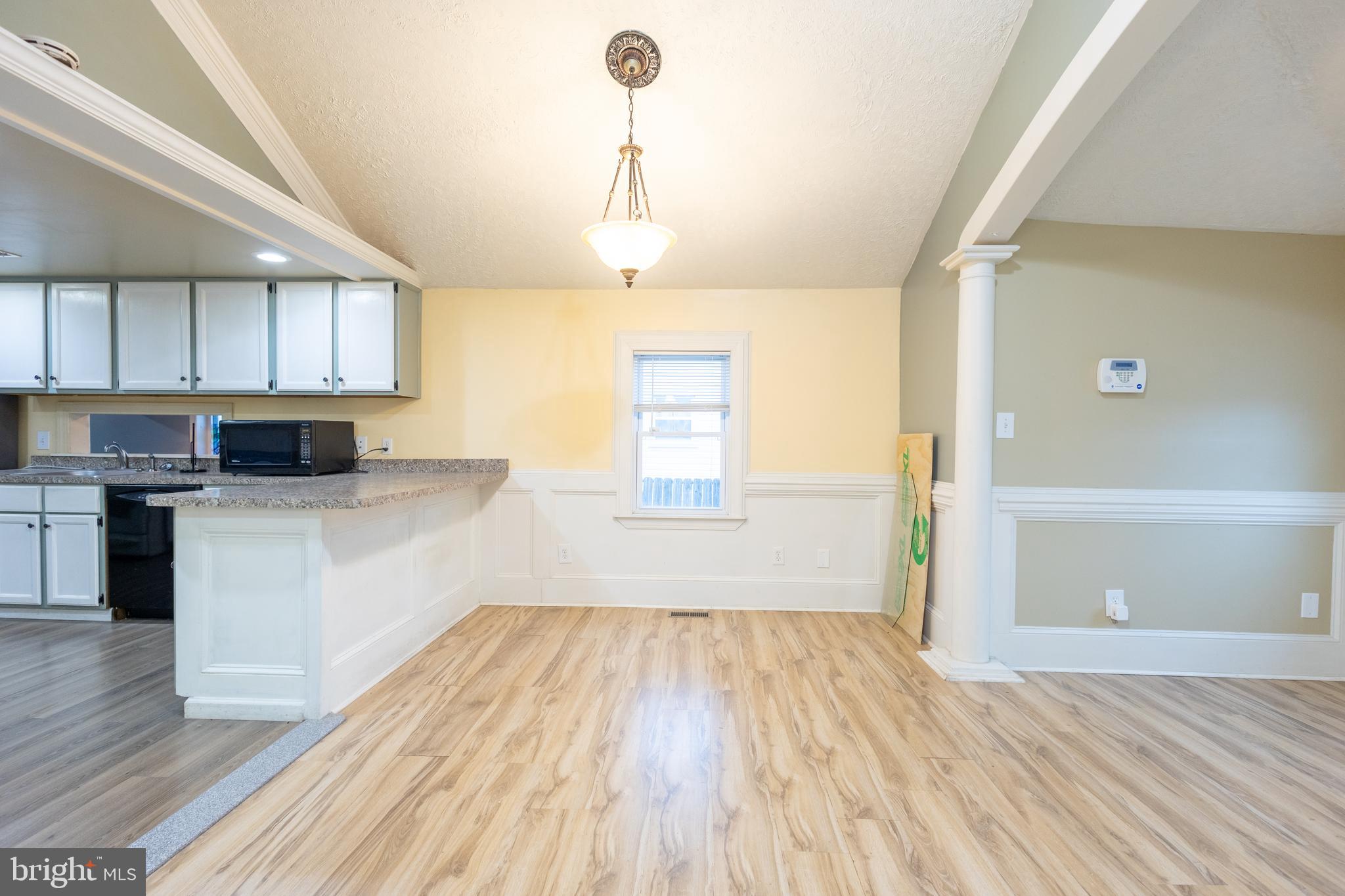 LANDSDOWNE - Residential Lease