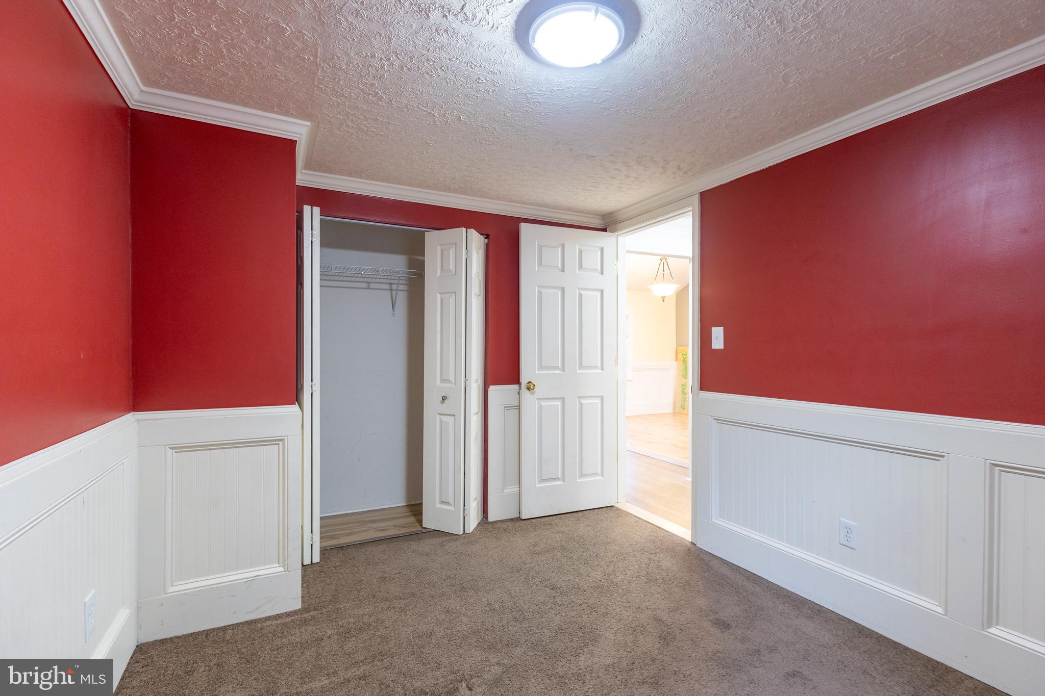 LANDSDOWNE - Residential Lease