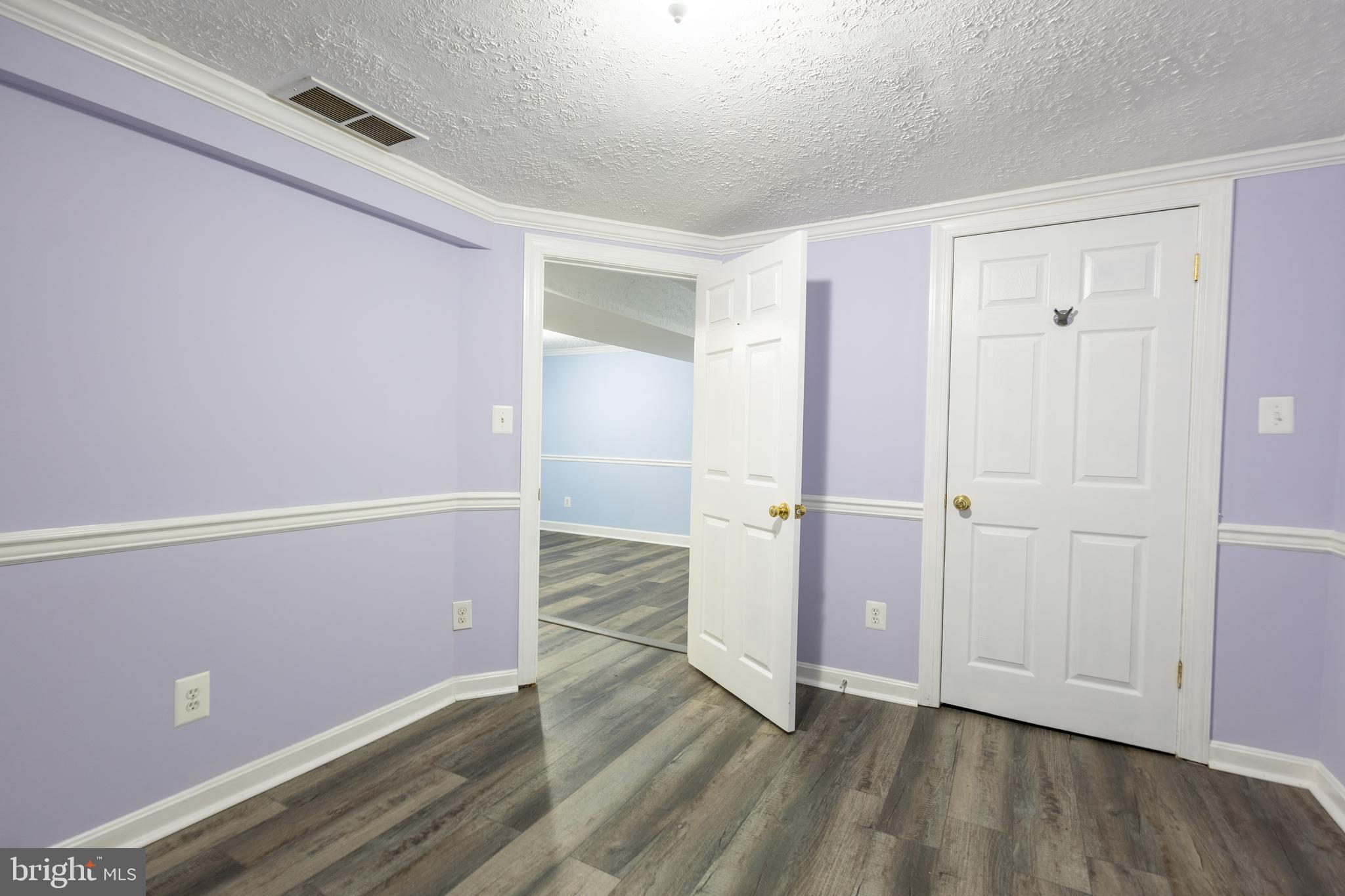 LANDSDOWNE - Residential Lease