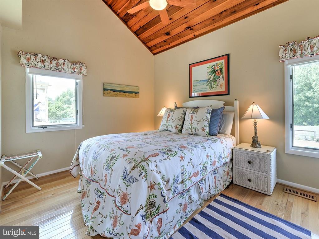 NORTH SHORES - Residential