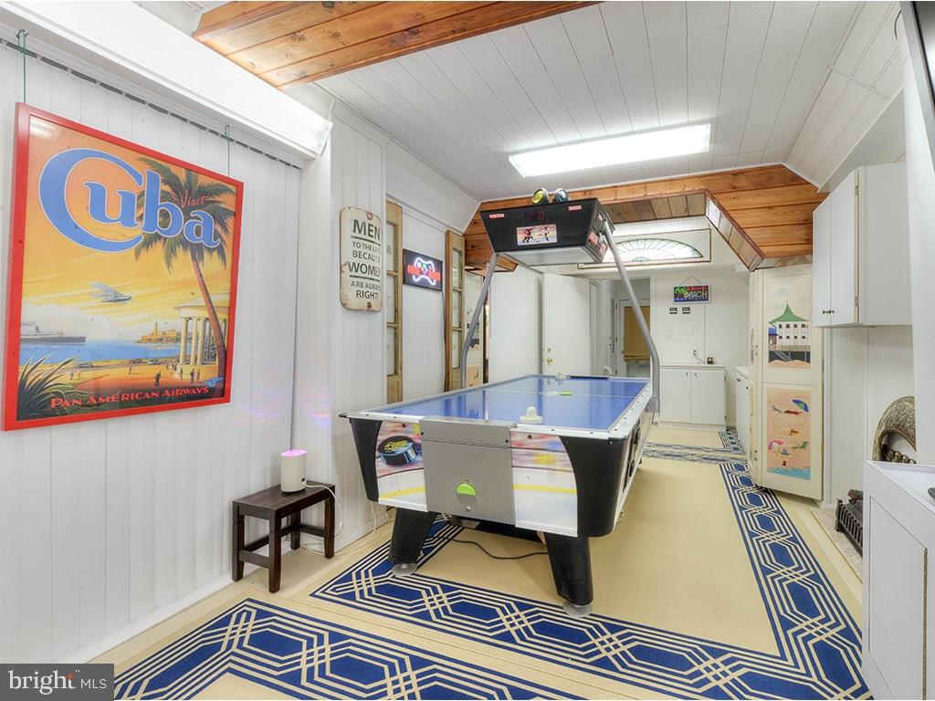 NORTH SHORES - Residential