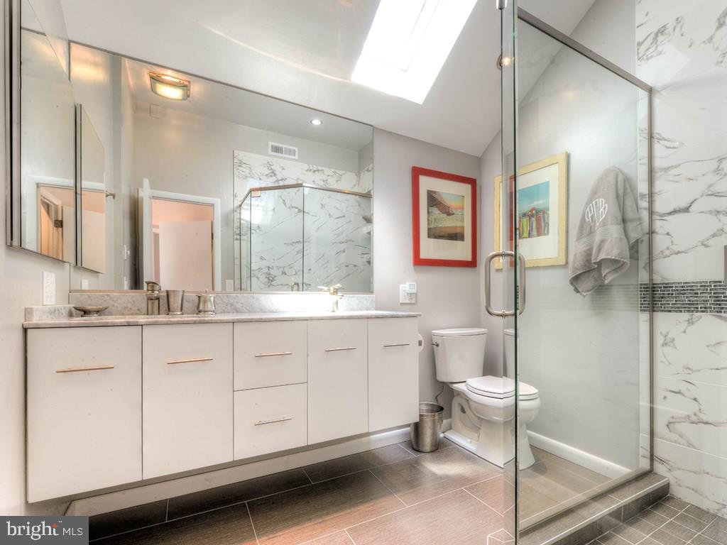 NORTH SHORES - Residential