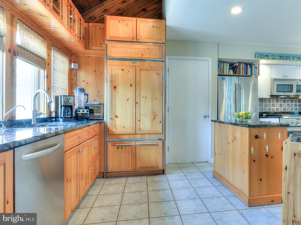 NORTH SHORES - Residential