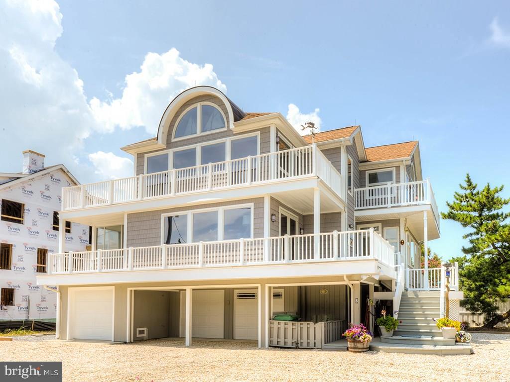 NORTH SHORES - Residential