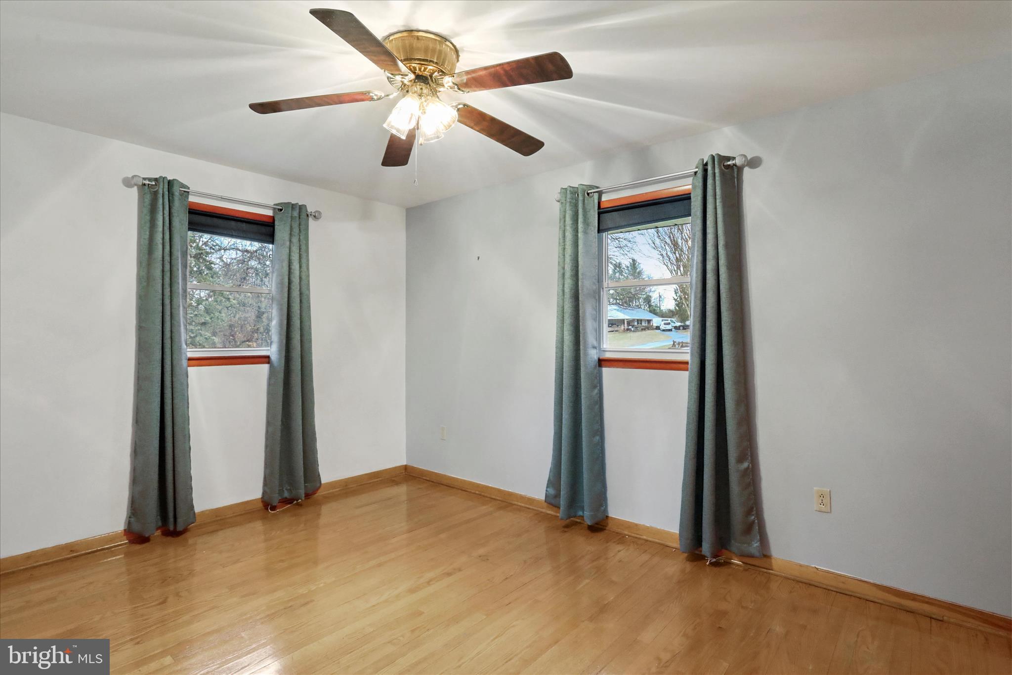 ROBINWOOD - Residential