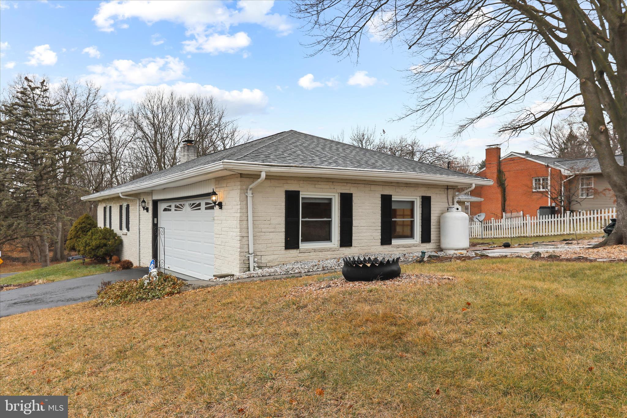 ROBINWOOD - Residential