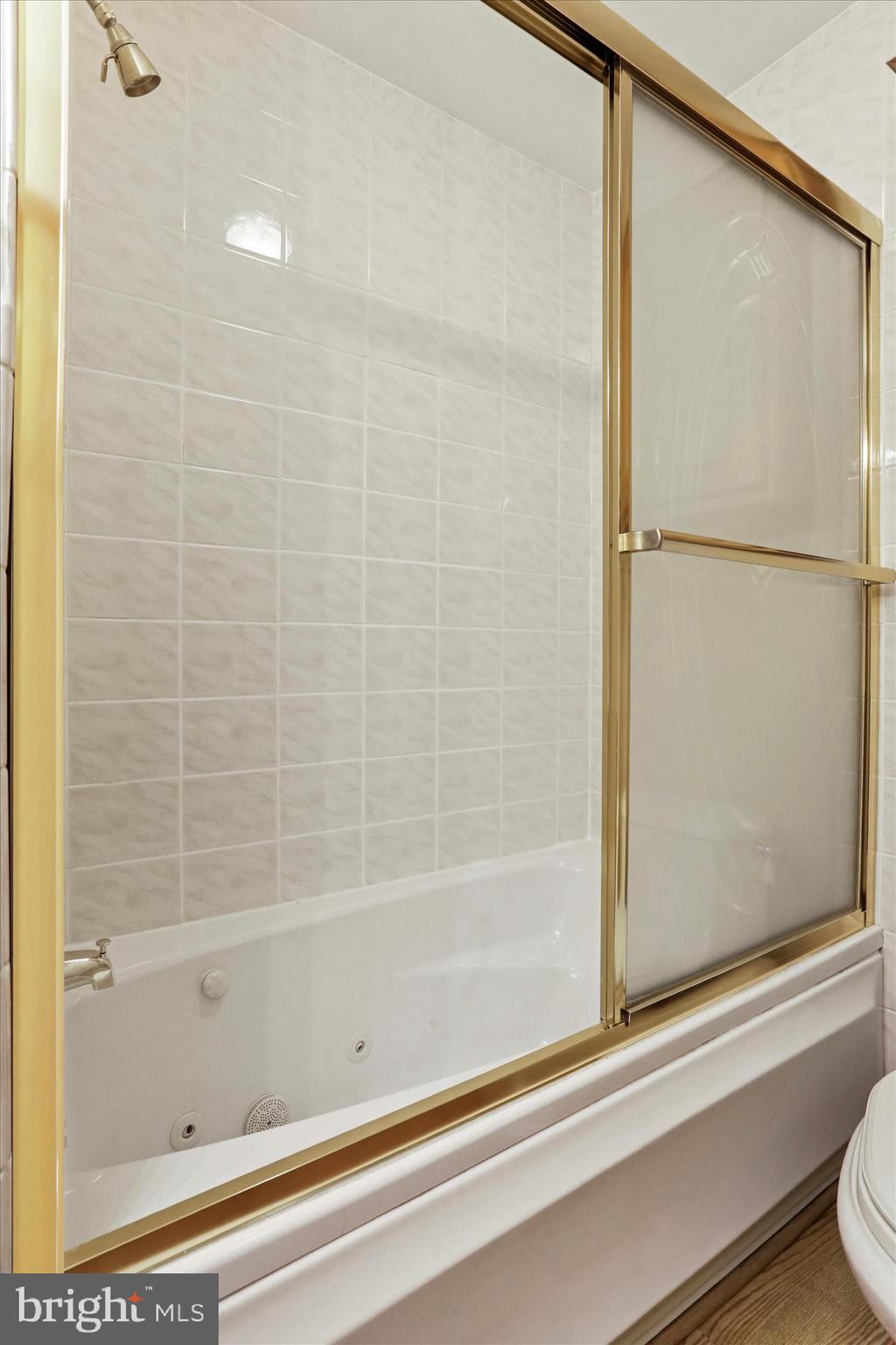 ROBINWOOD - Residential