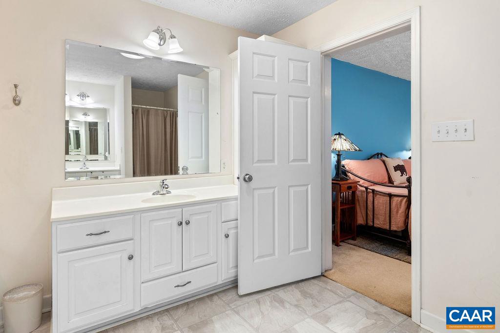 WINTERGREEN RESORT - Residential