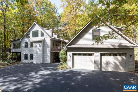 Photo of 12 Powderhorn Ln, WINTERGREEN RESORT, VA 22967 (MLS # 670067)