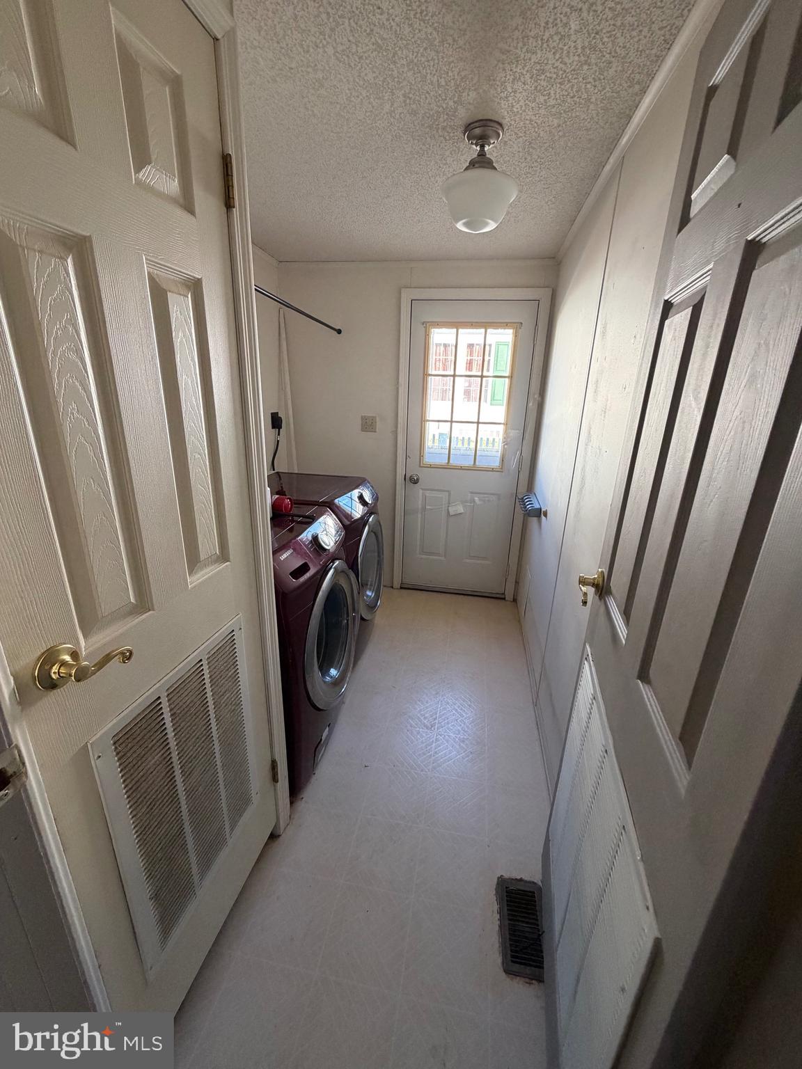 BUCKINGHAM SPRINGS - Residential