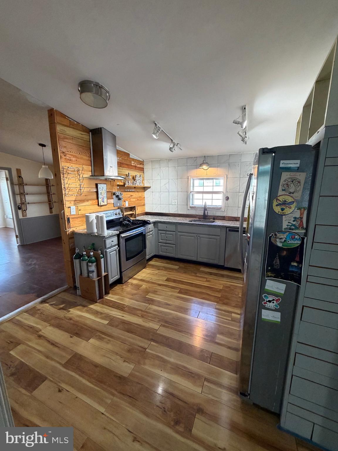 BUCKINGHAM SPRINGS - Residential