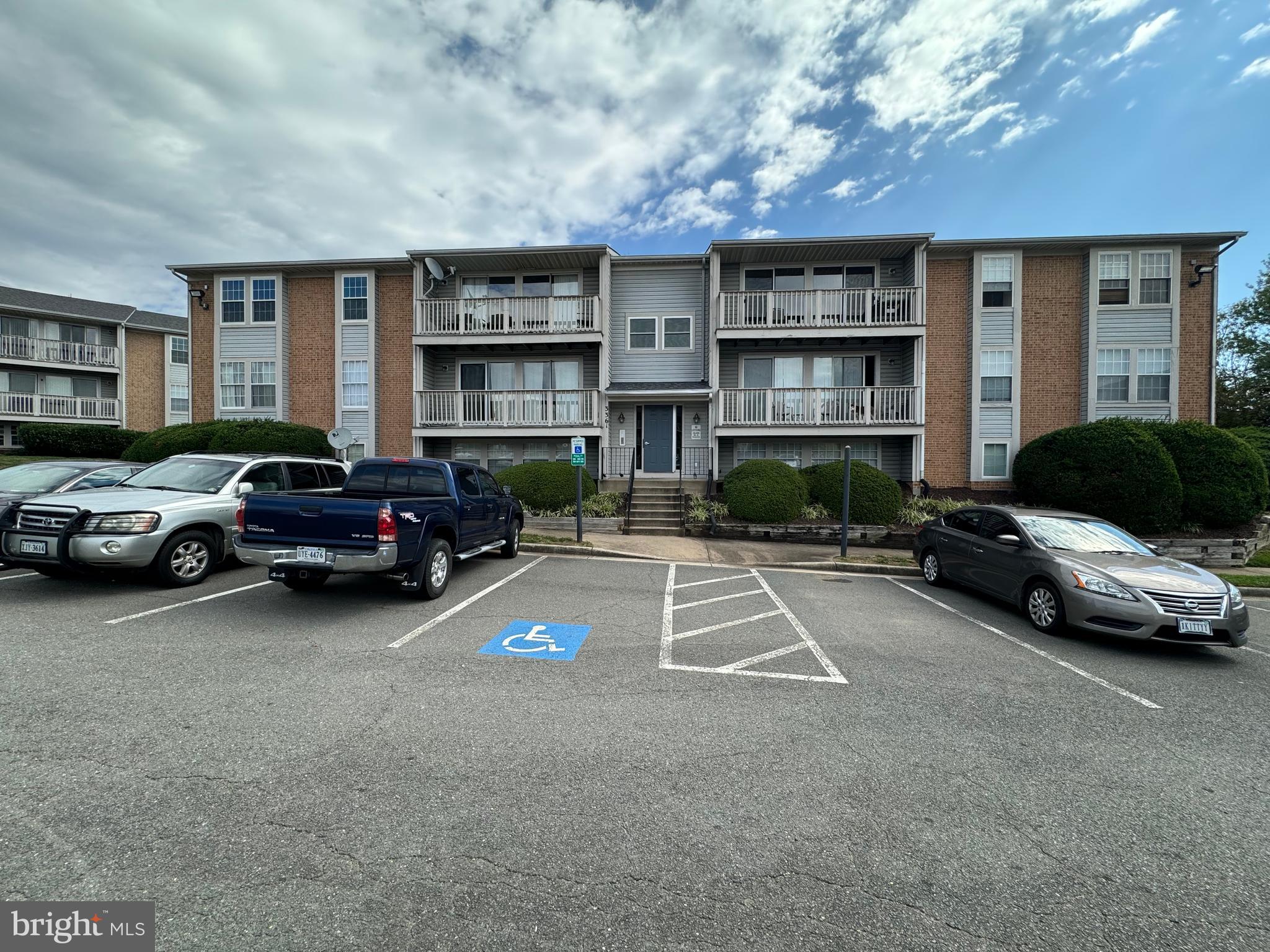 PRINCETON WOODS - Residential Lease