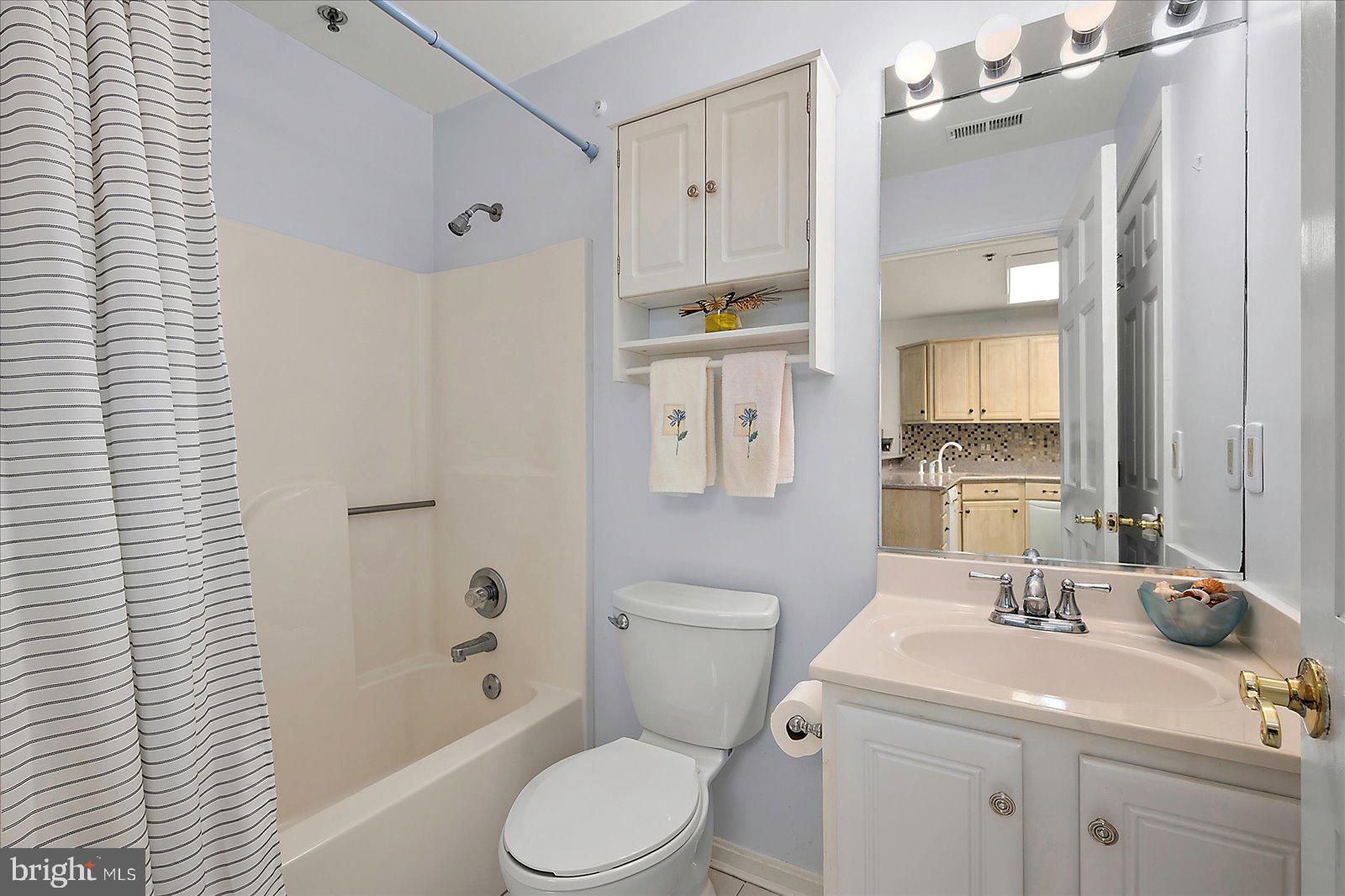 HERON HARBOUR - Residential