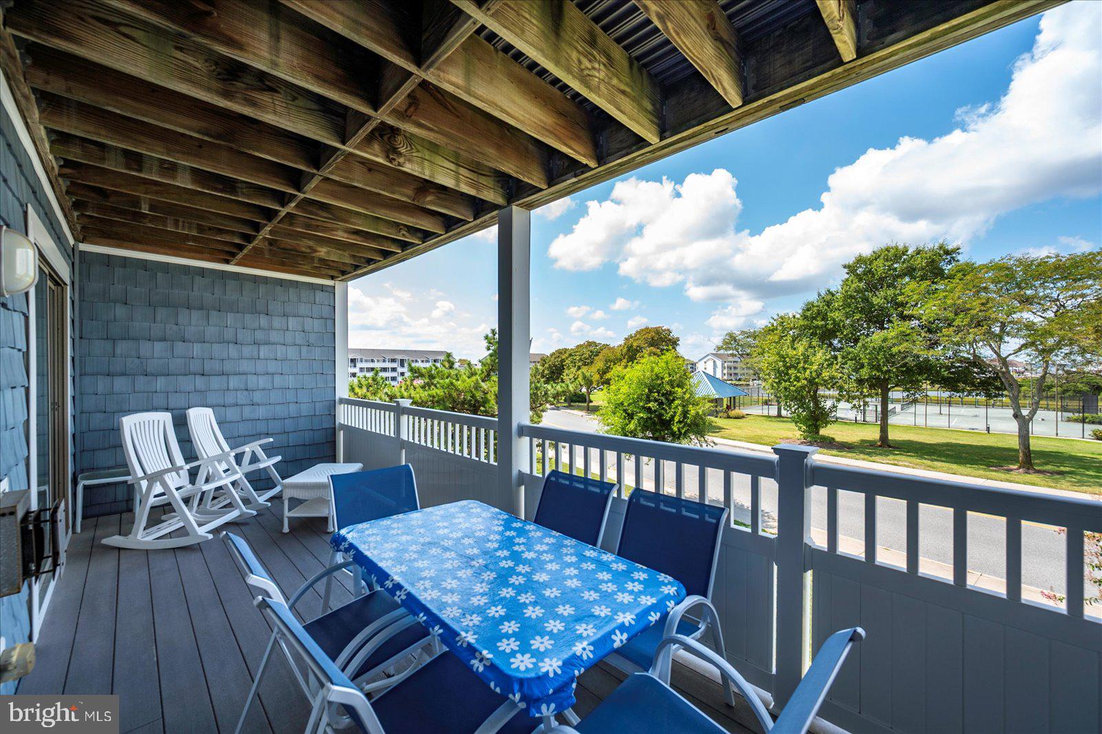 HERON HARBOUR - Residential