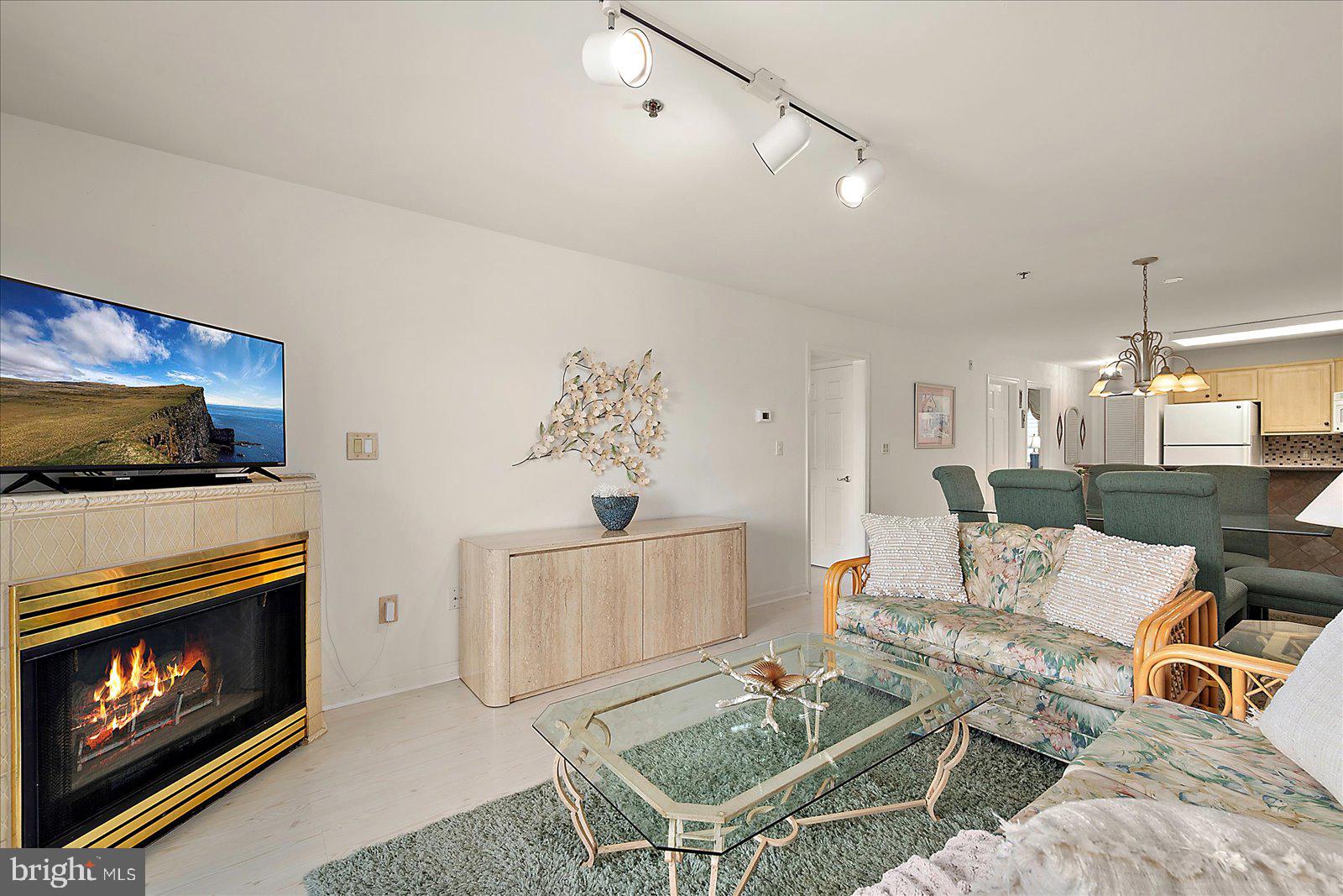 HERON HARBOUR - Residential