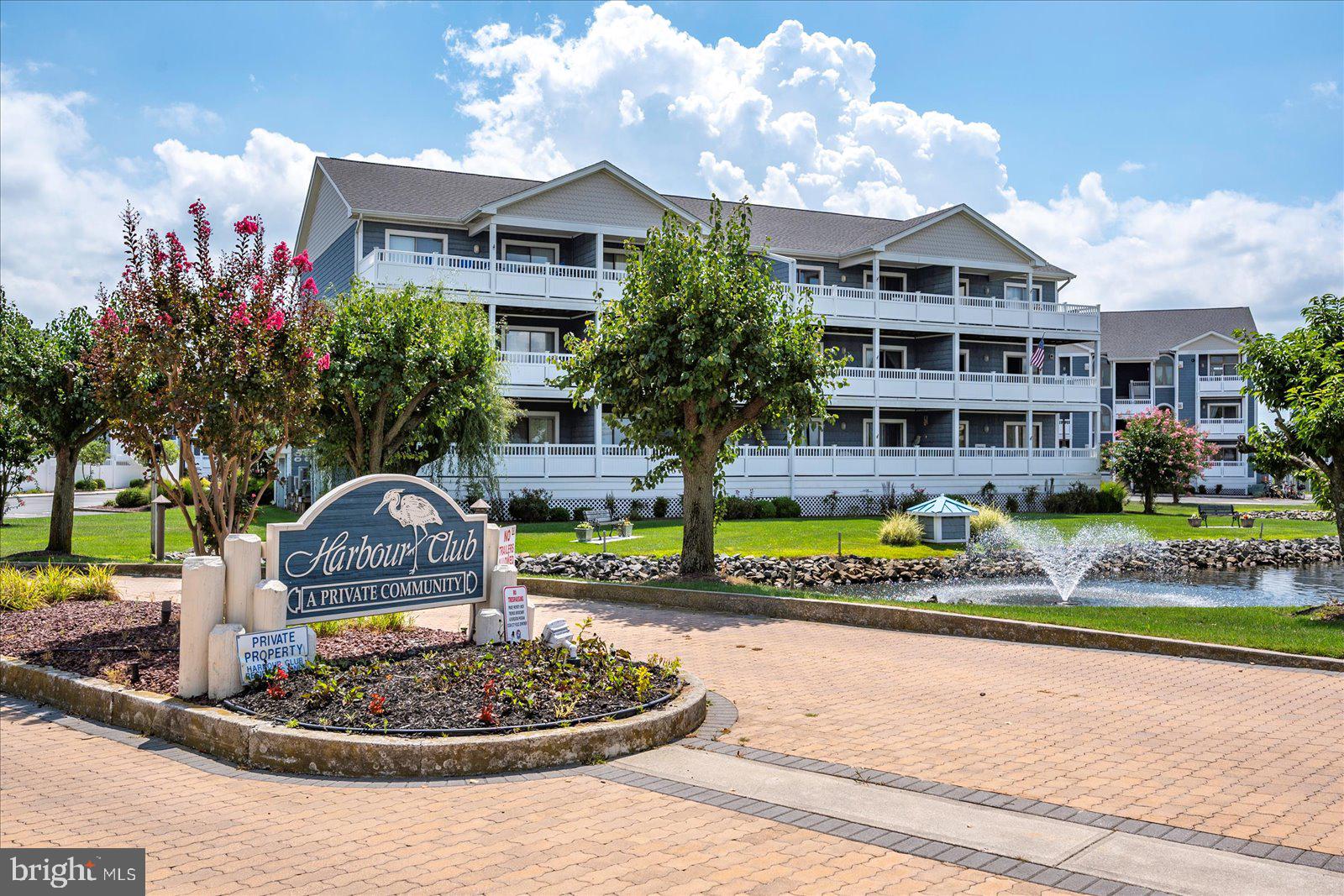 HERON HARBOUR - Residential