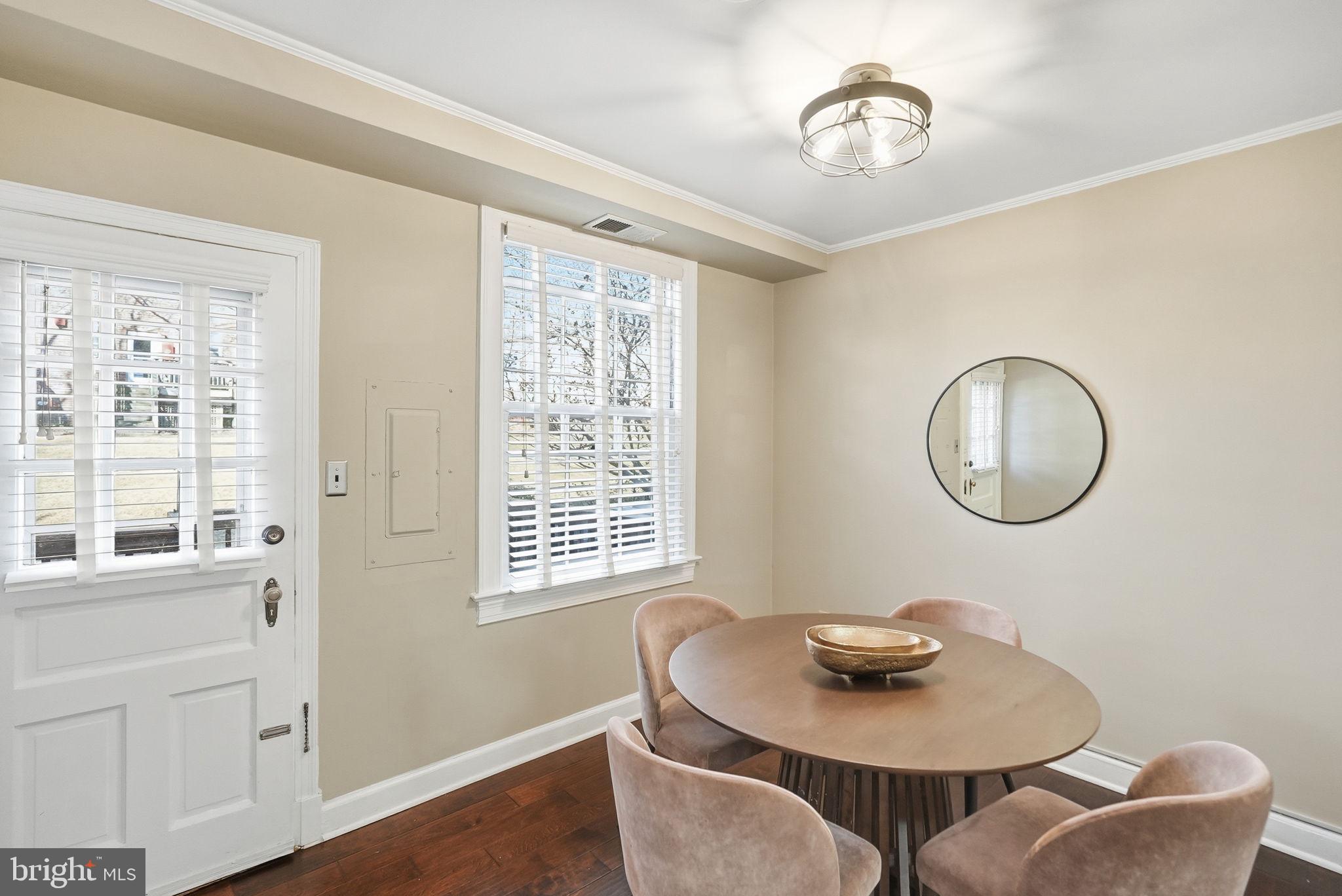 ARLINGTON VILLAGE - Residential