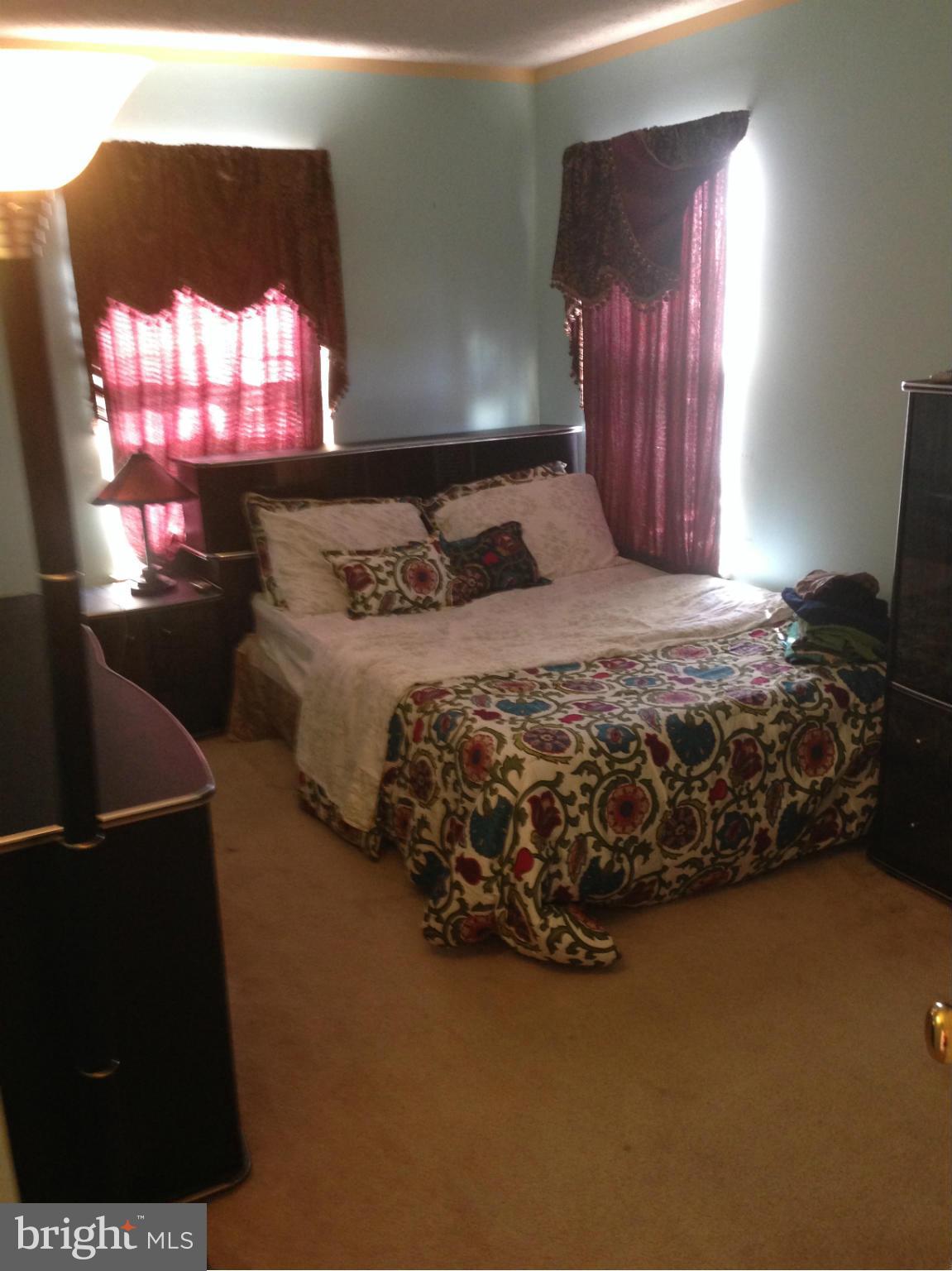 ASBURY WOODS - Residential