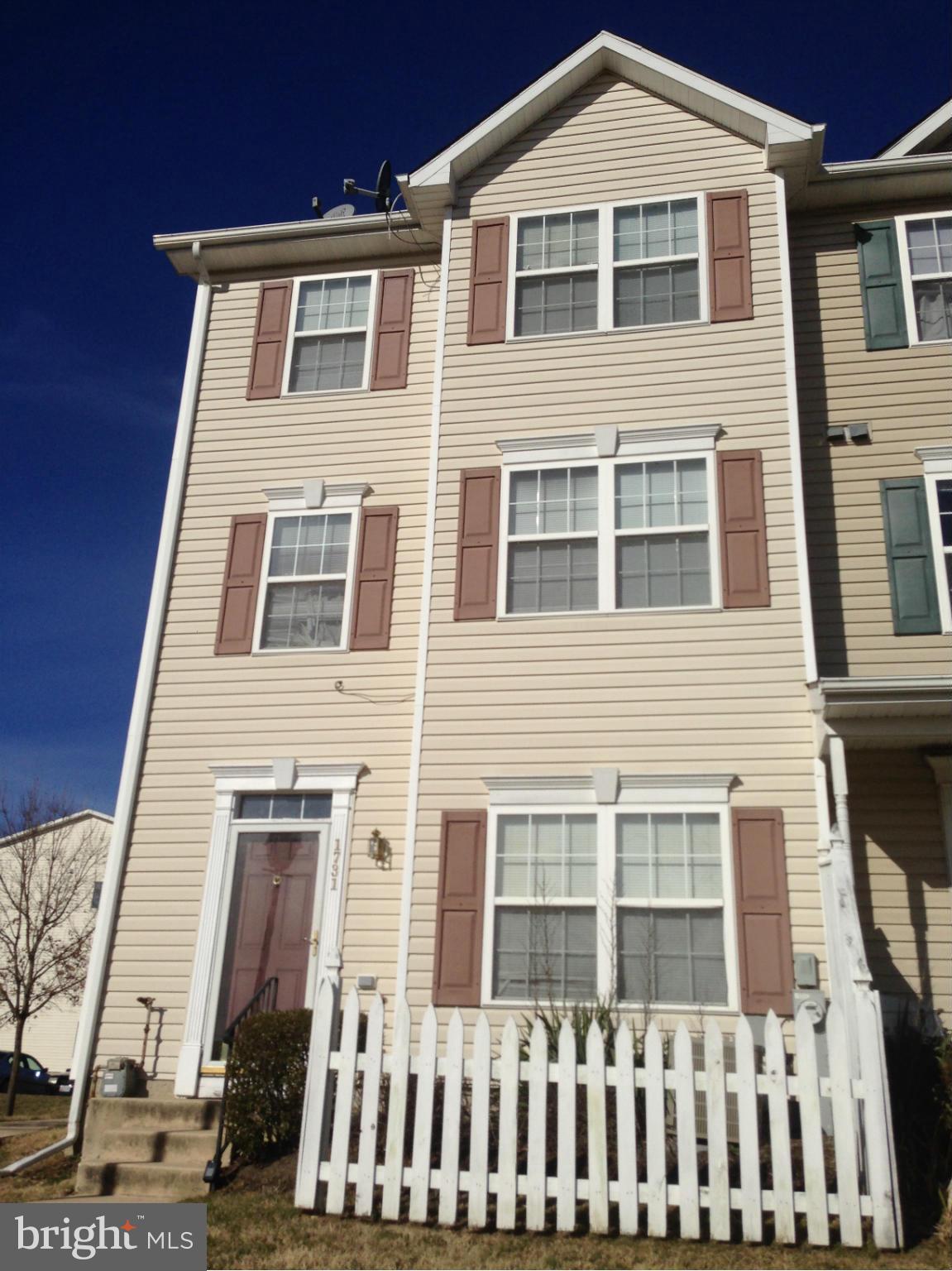 ASBURY WOODS - Residential