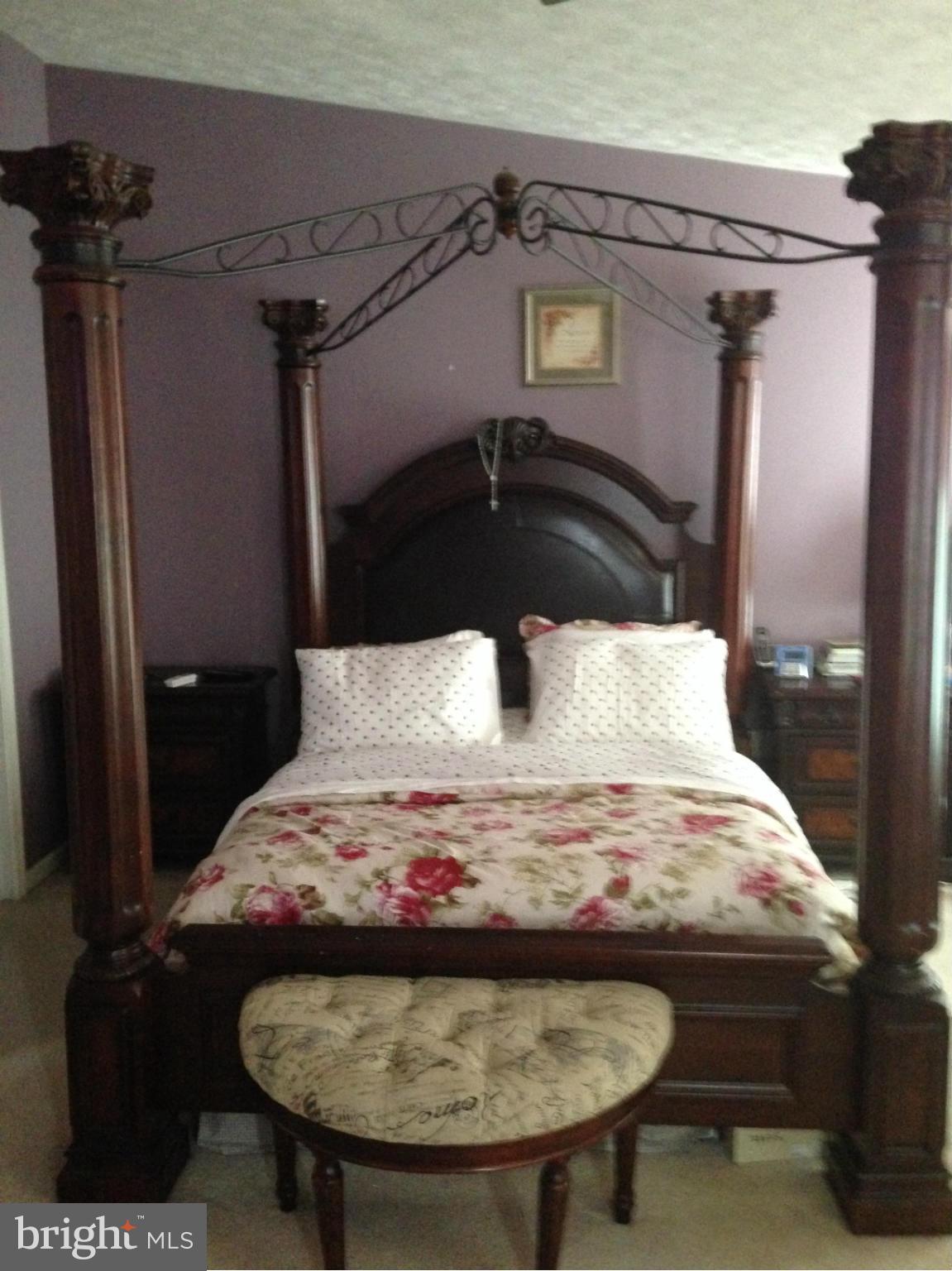 ASBURY WOODS - Residential