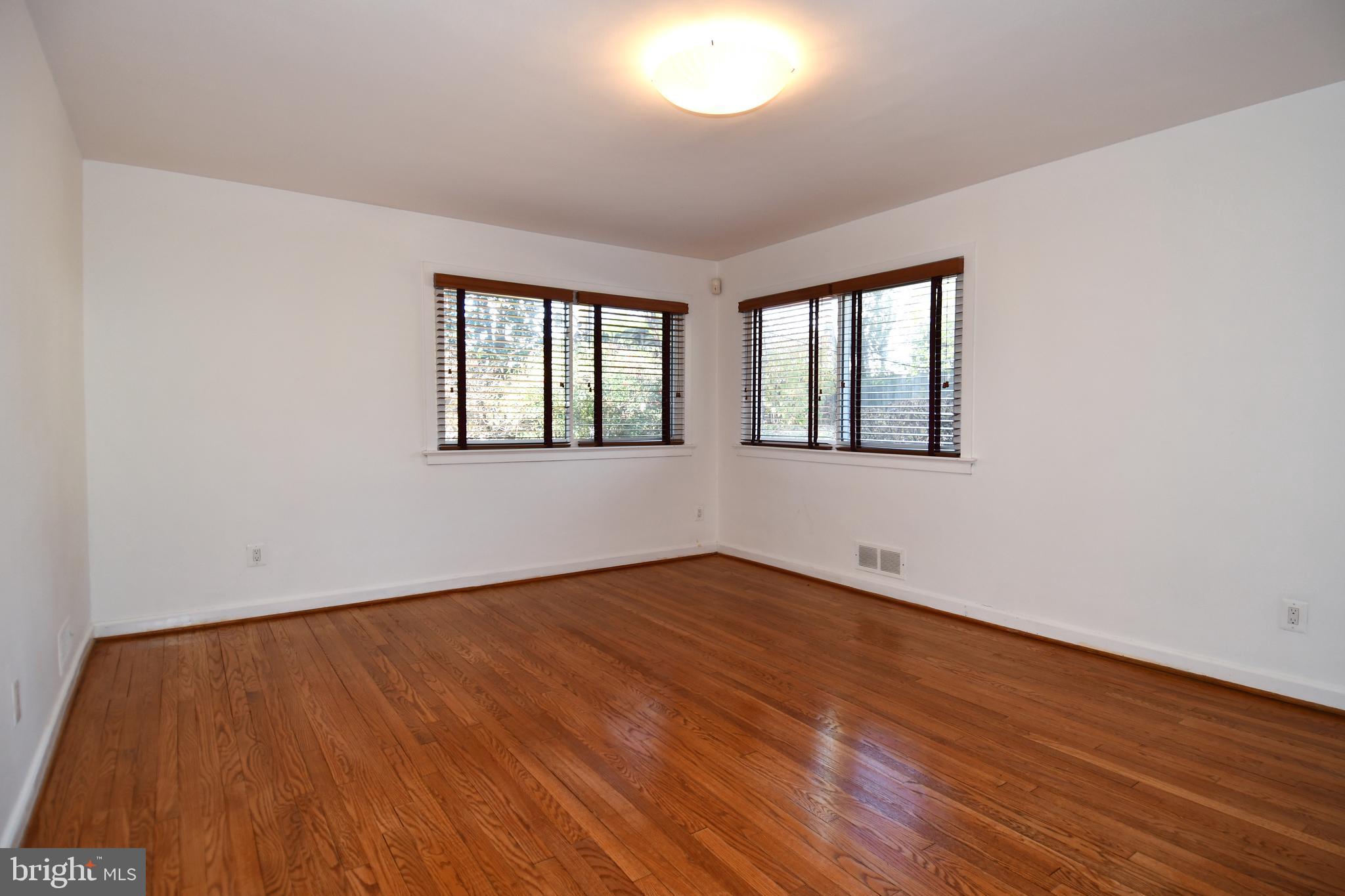 CHEVY CHASE VIEW - Residential Lease