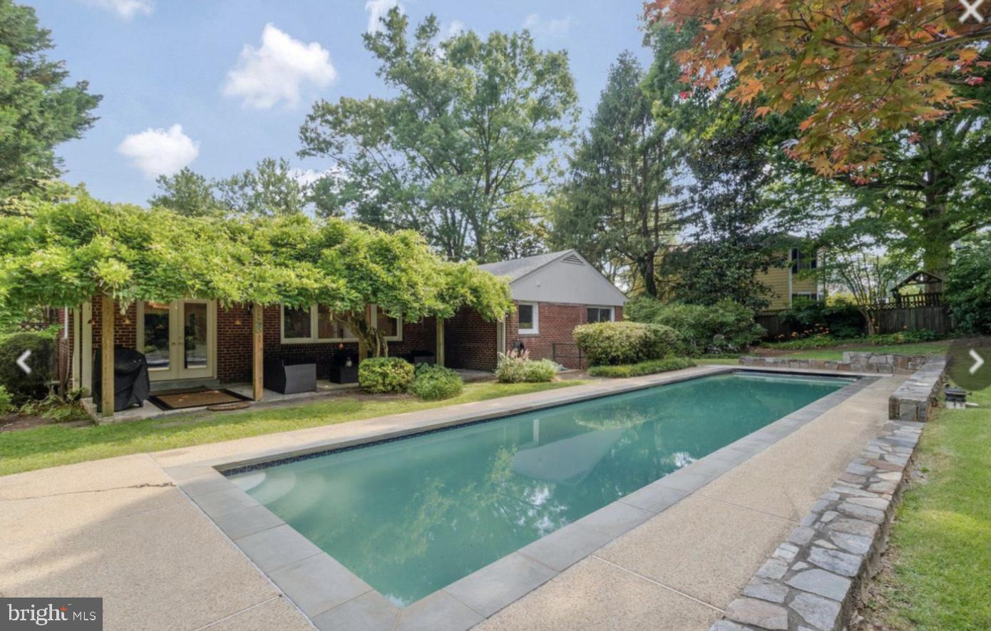 CHEVY CHASE VIEW - Residential Lease