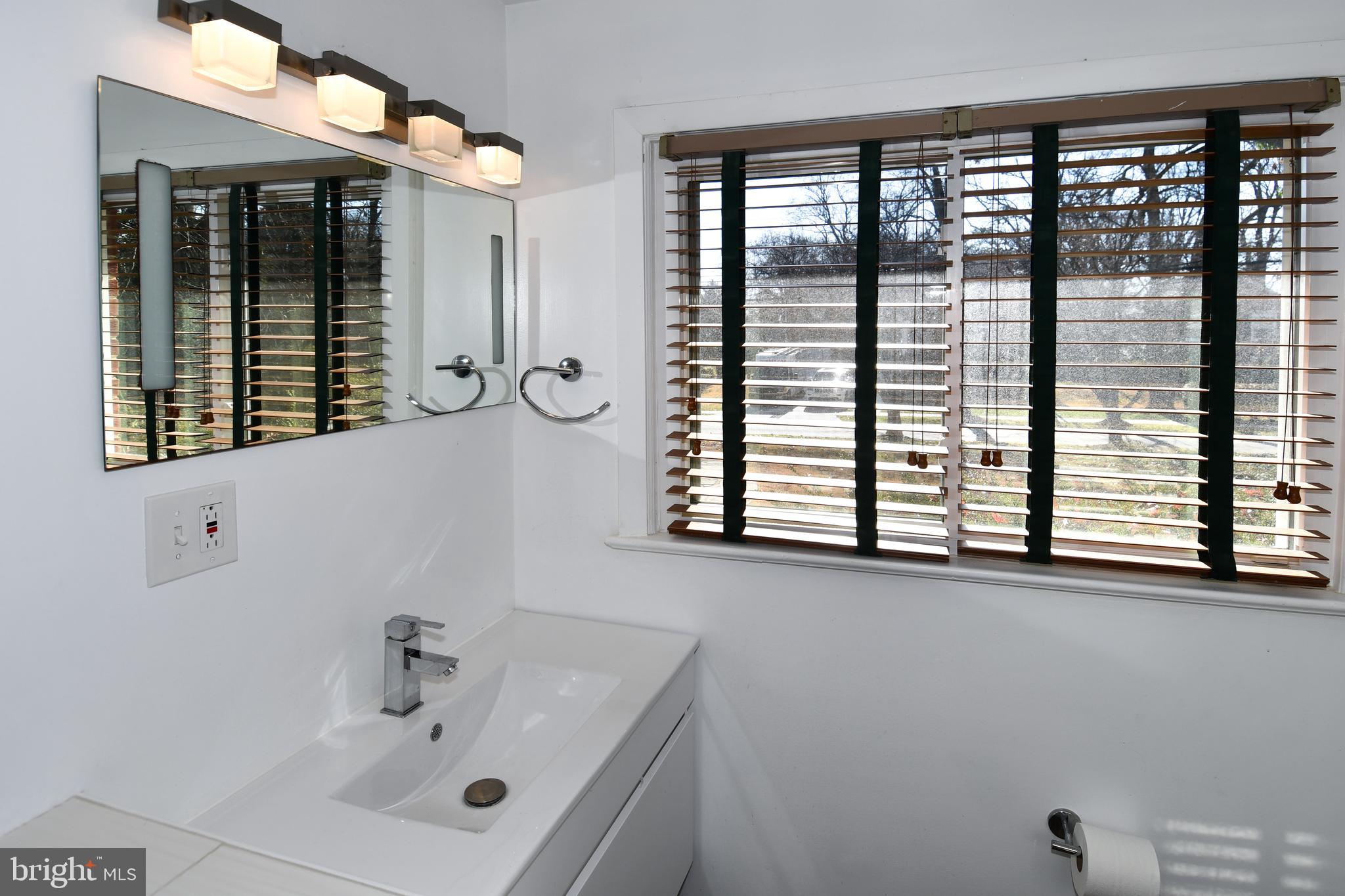 CHEVY CHASE VIEW - Residential Lease