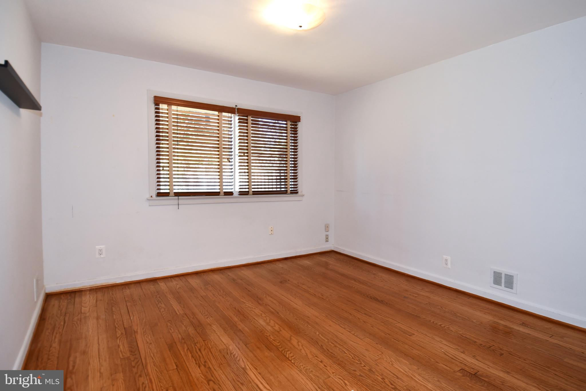 CHEVY CHASE VIEW - Residential Lease