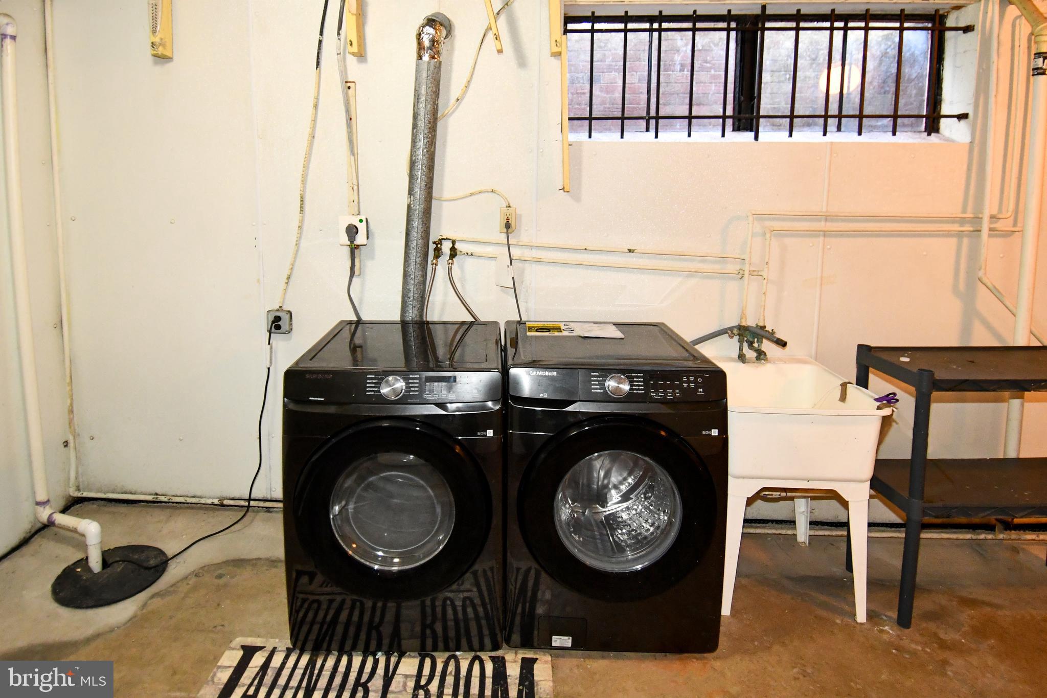 CHEVY CHASE VIEW - Residential Lease